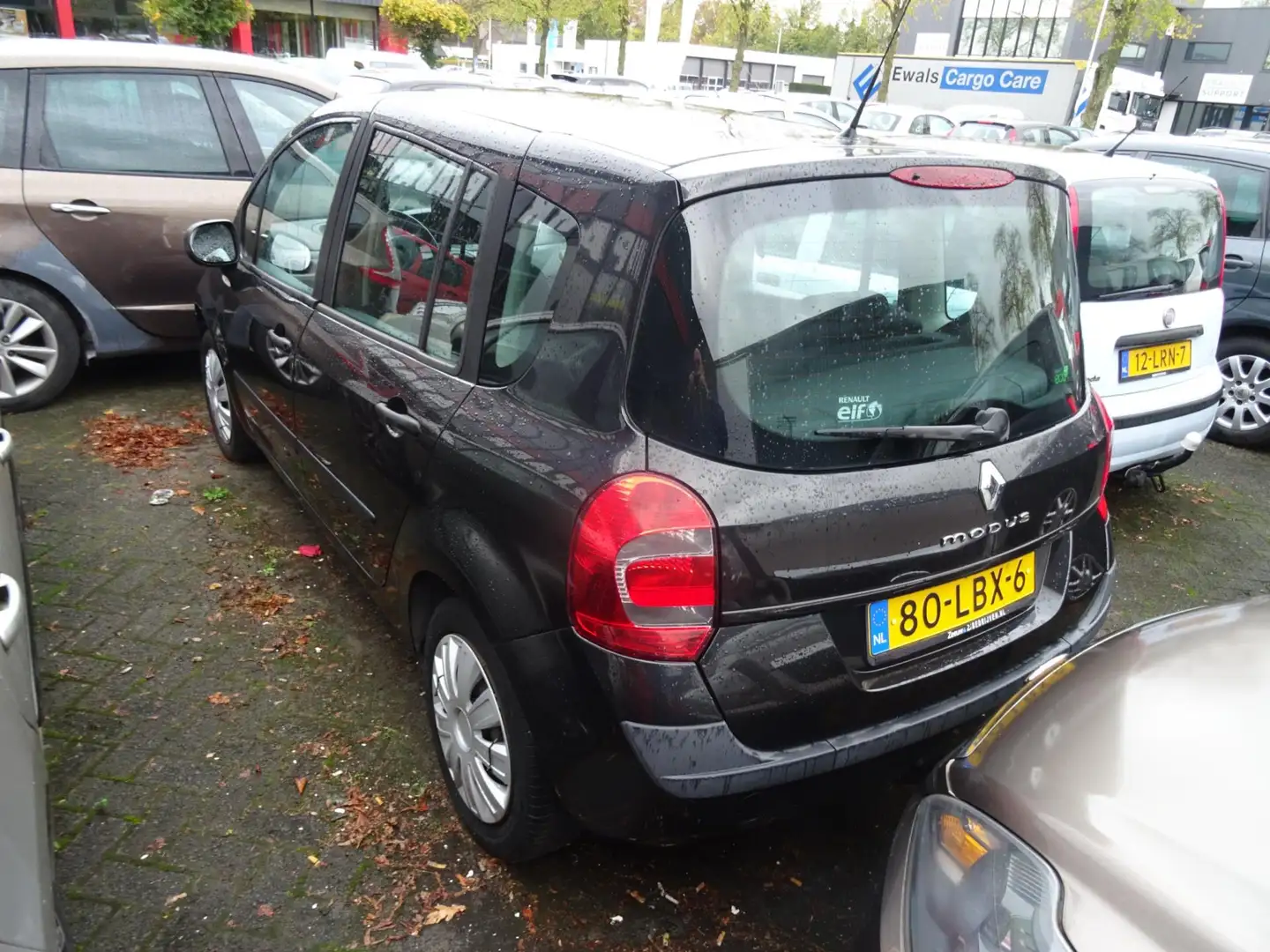 Renault Grand Modus 1.2-16V Authentique Schwarz - 2