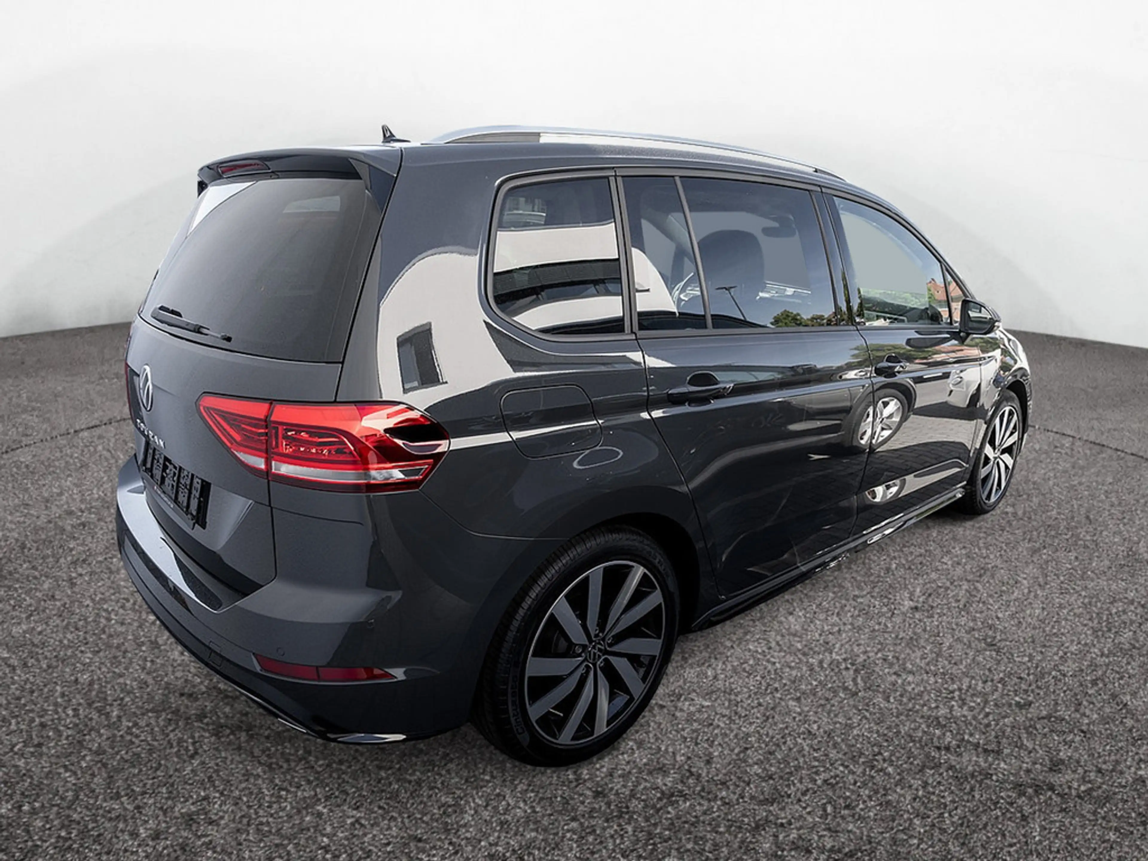 Volkswagen Touran 1.5 TSI Move DSG AHK KAM 7-SITZER LED — photo 3
