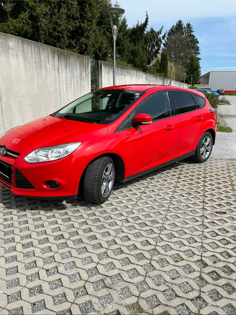 Ford Focus Easy 1,0 EcoBoost Rot - 1