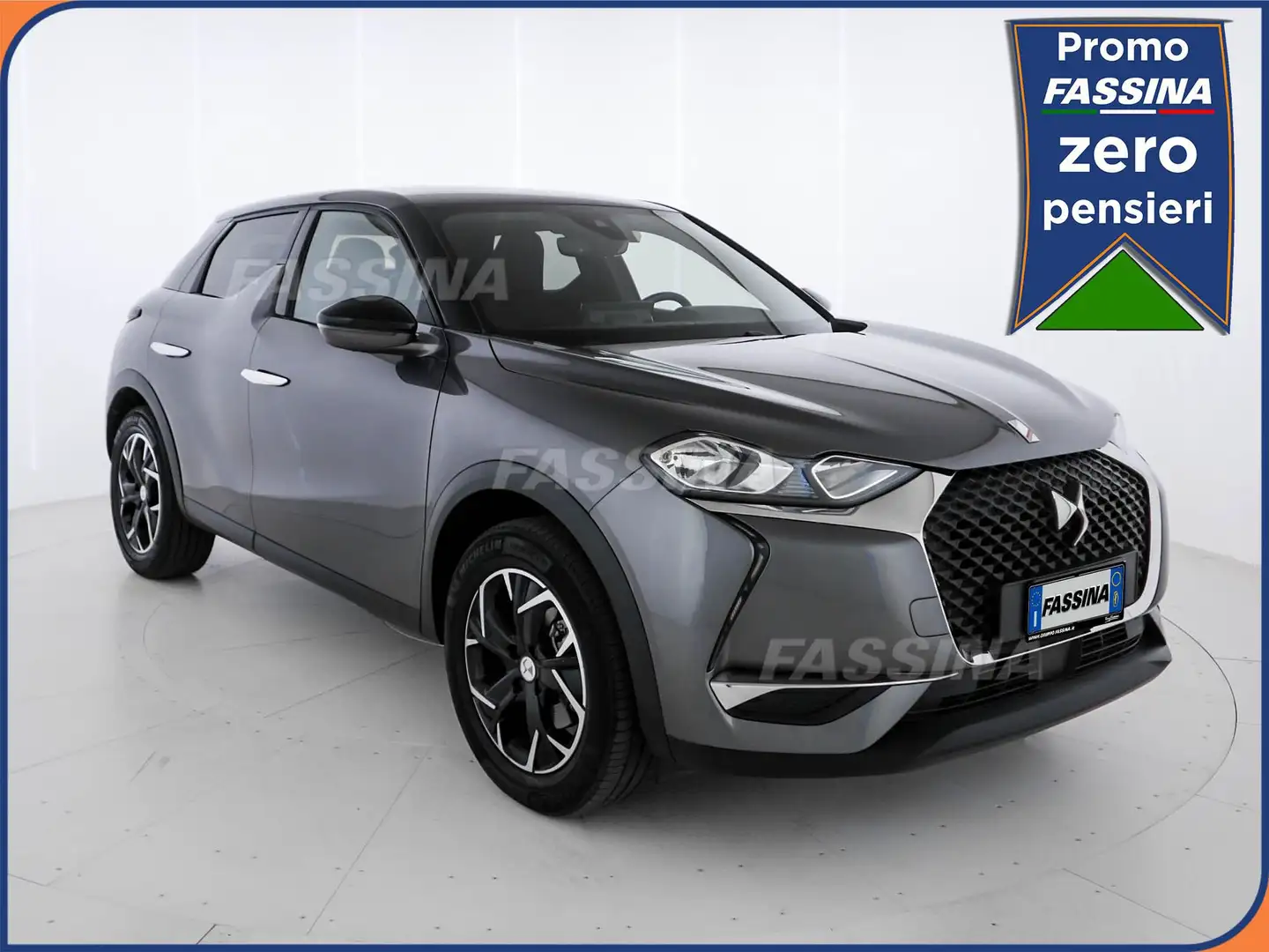 DS Automobiles DS 3 Crossback E-Tense So Chic Grau - 1