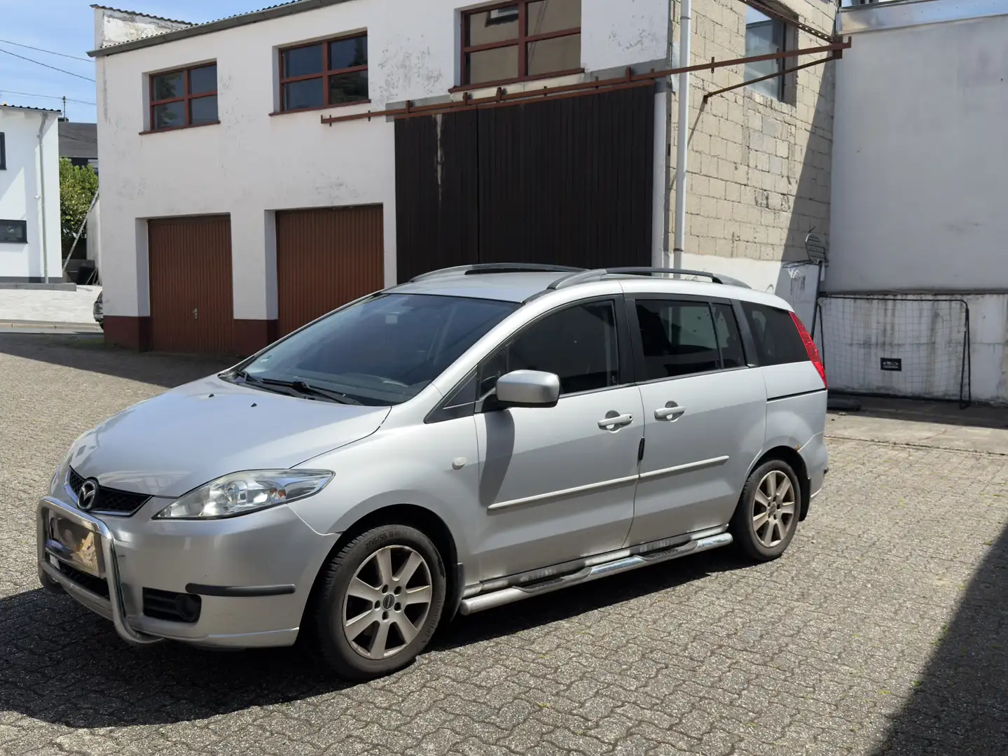 Mazda 5 2.0 Exclusive Gris - 2