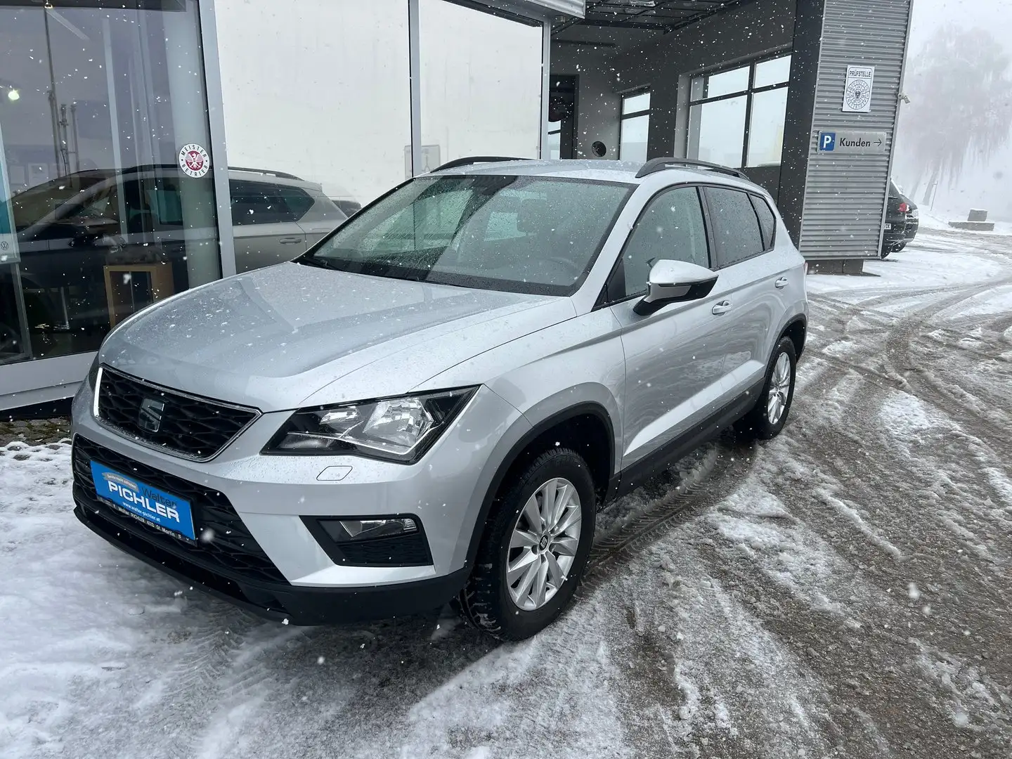 SEAT Ateca Reference 1.6 TDI Silber - 1