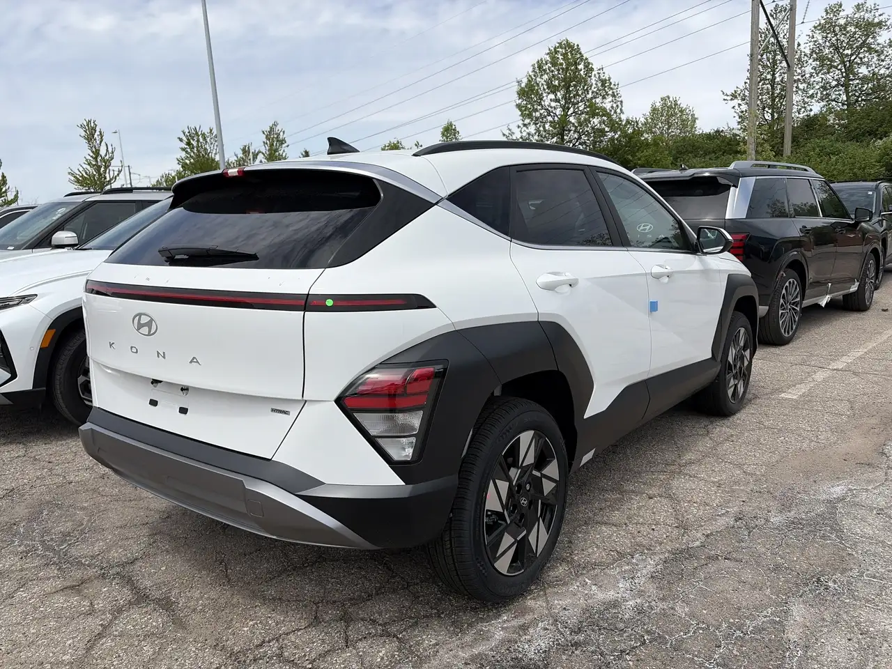 Hyundai KONA снимка Hyundai KONA