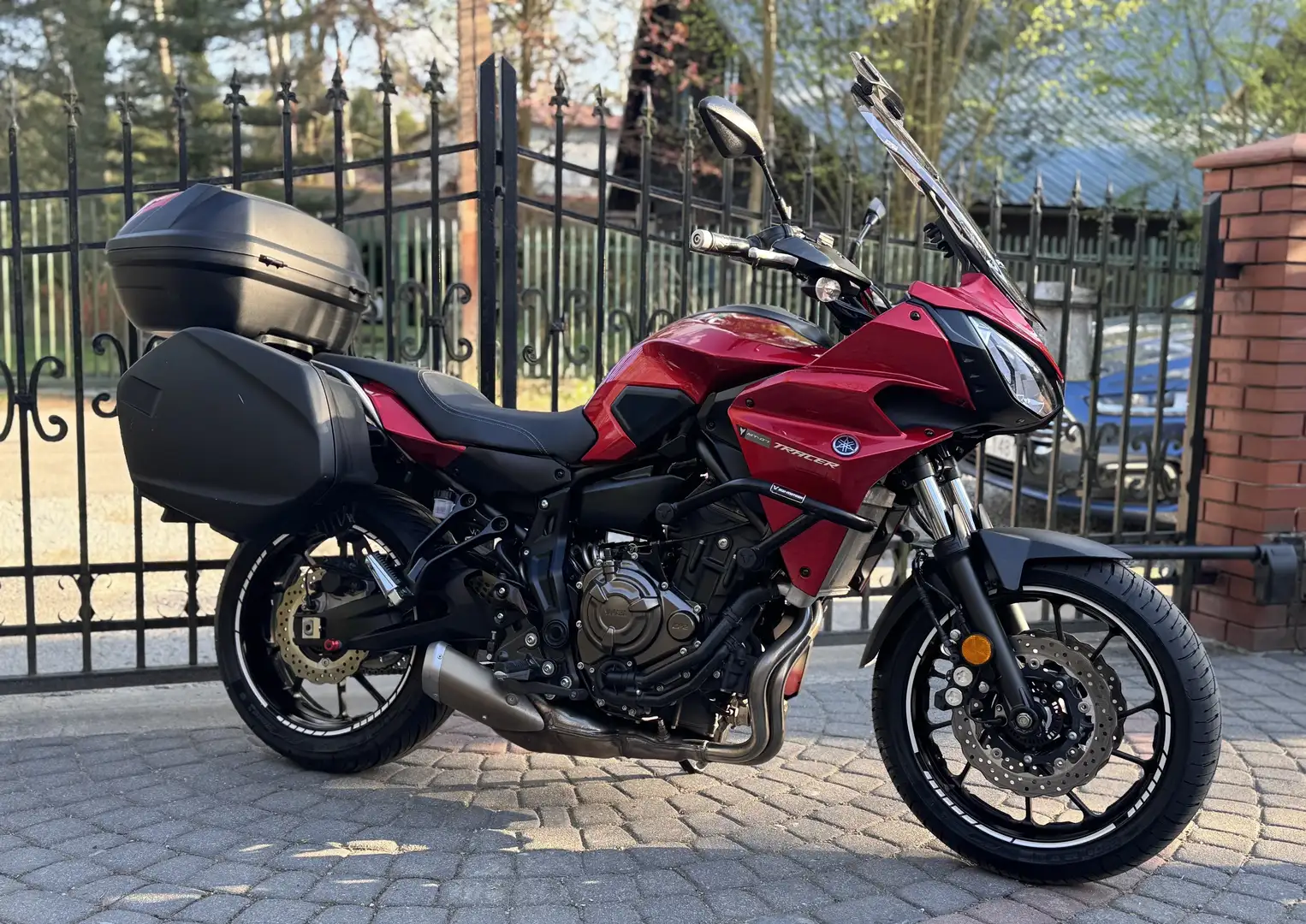 Yamaha Tracer 900 Czerwony - 1