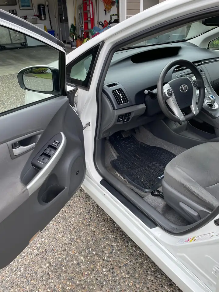 Toyota Prius снимка Toyota Prius