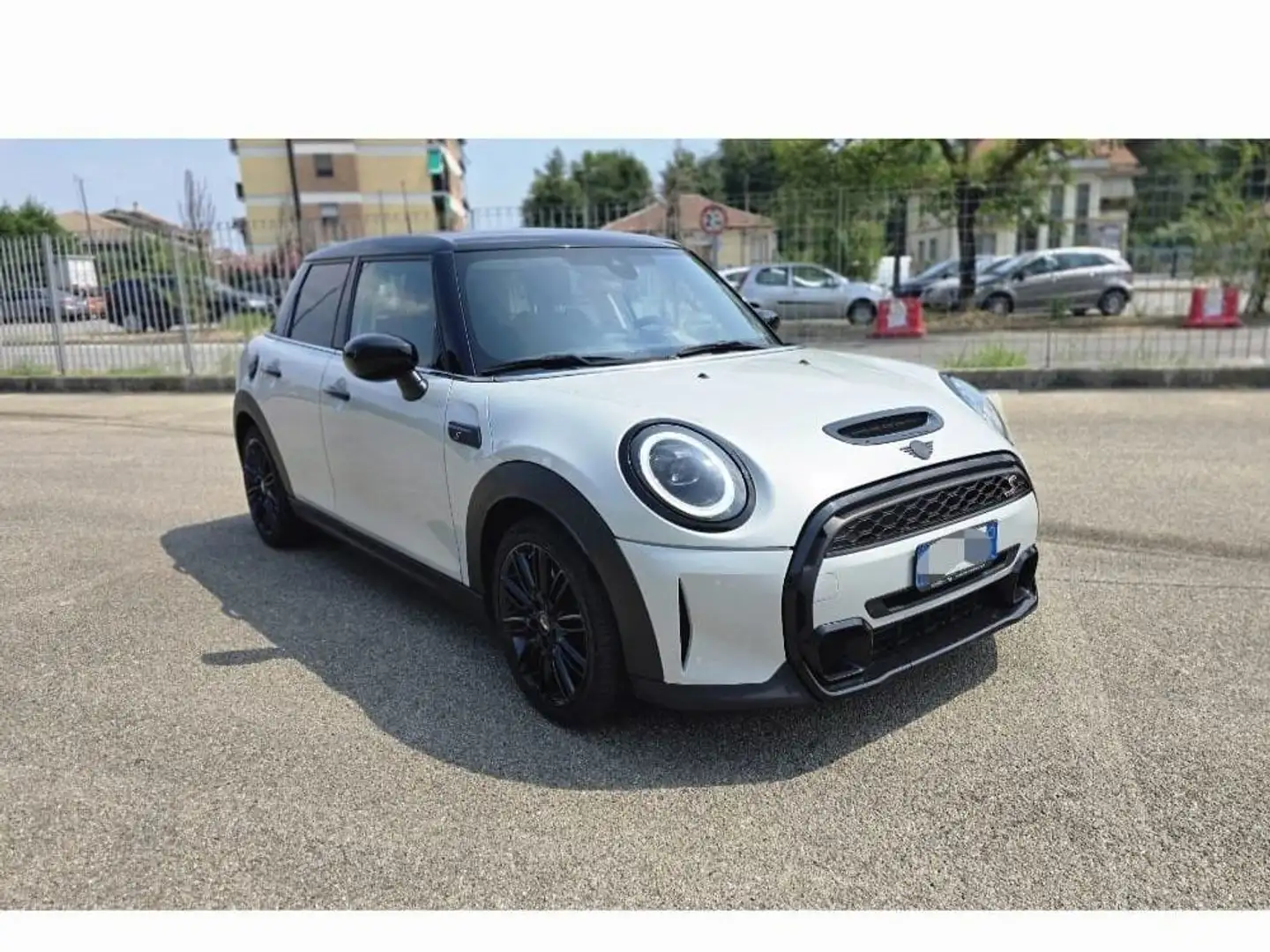 MINI Cooper S Mini 5p 2.0 Cooper S Yours auto Argento - 1