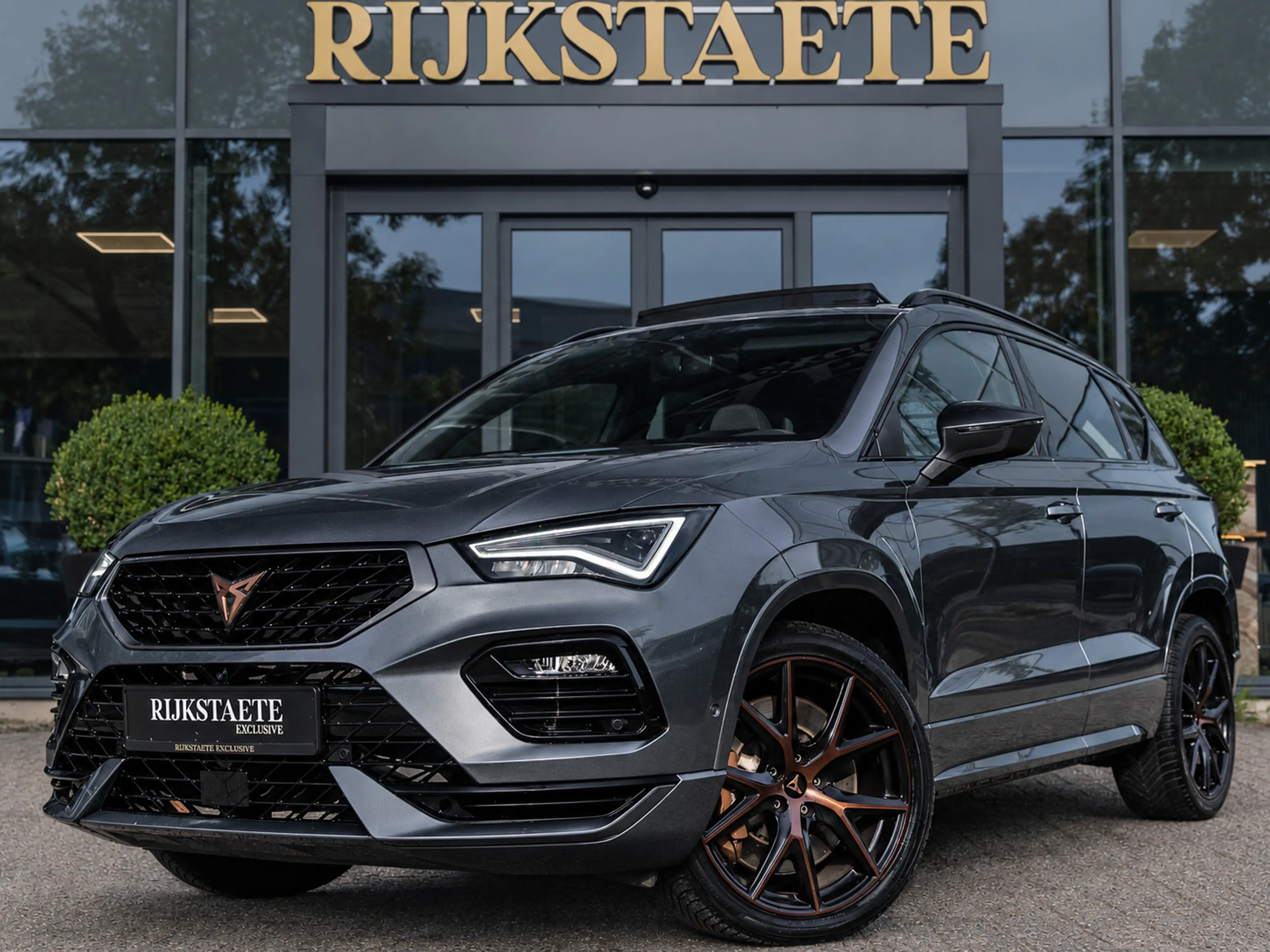 CUPRA Ateca 2.0 TSI 4DRIVE|PANO|KUIPST|BEATS|ACC|360°|SFEER