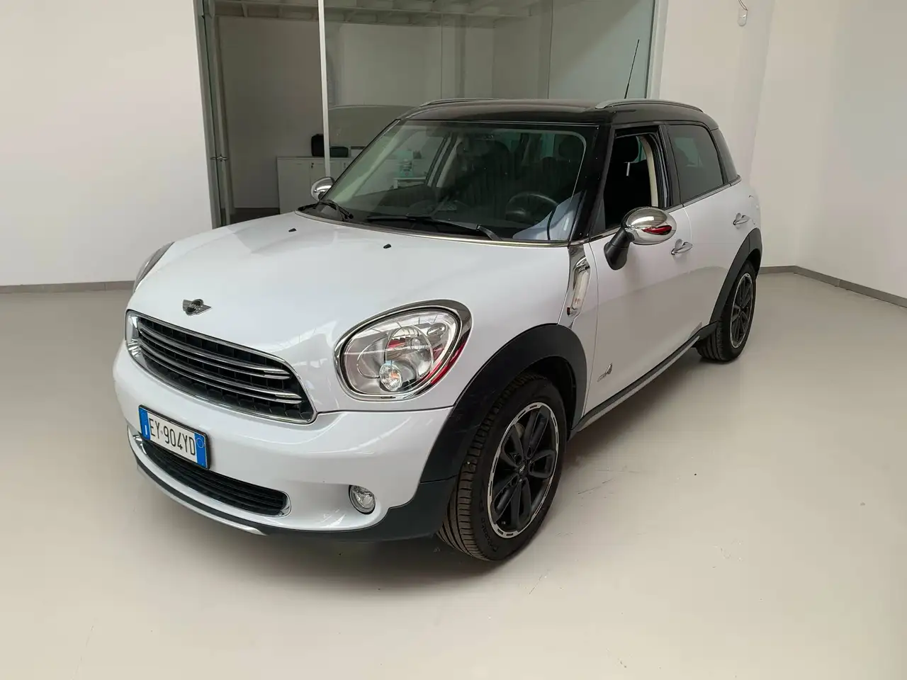 MINI Cooper D Countryman