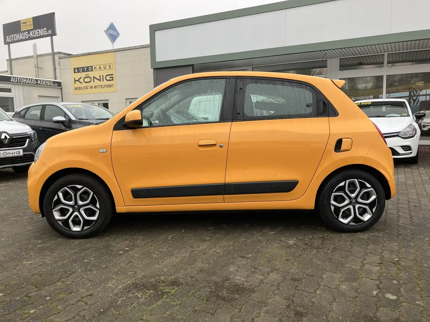 Renault Twingo LIMITED SCe 75 Start & Stop Geel - 2