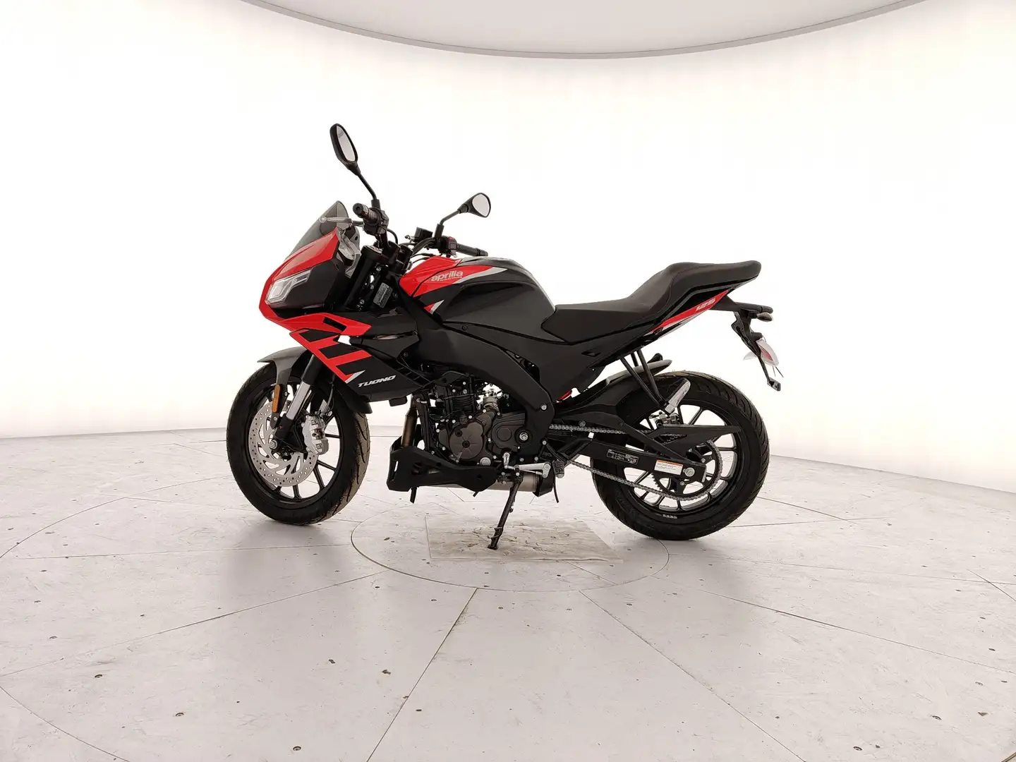 Aprilia TUONO 125 E5 APRILIA BLACK Nero - 2