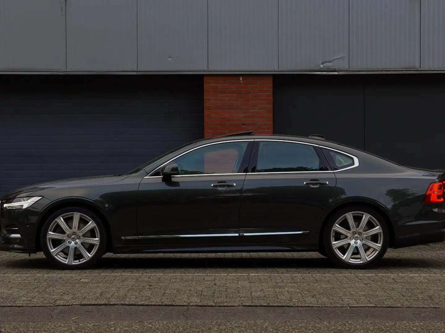 Volvo S90 S90 2.0 T4 Inscription Grijs - 2