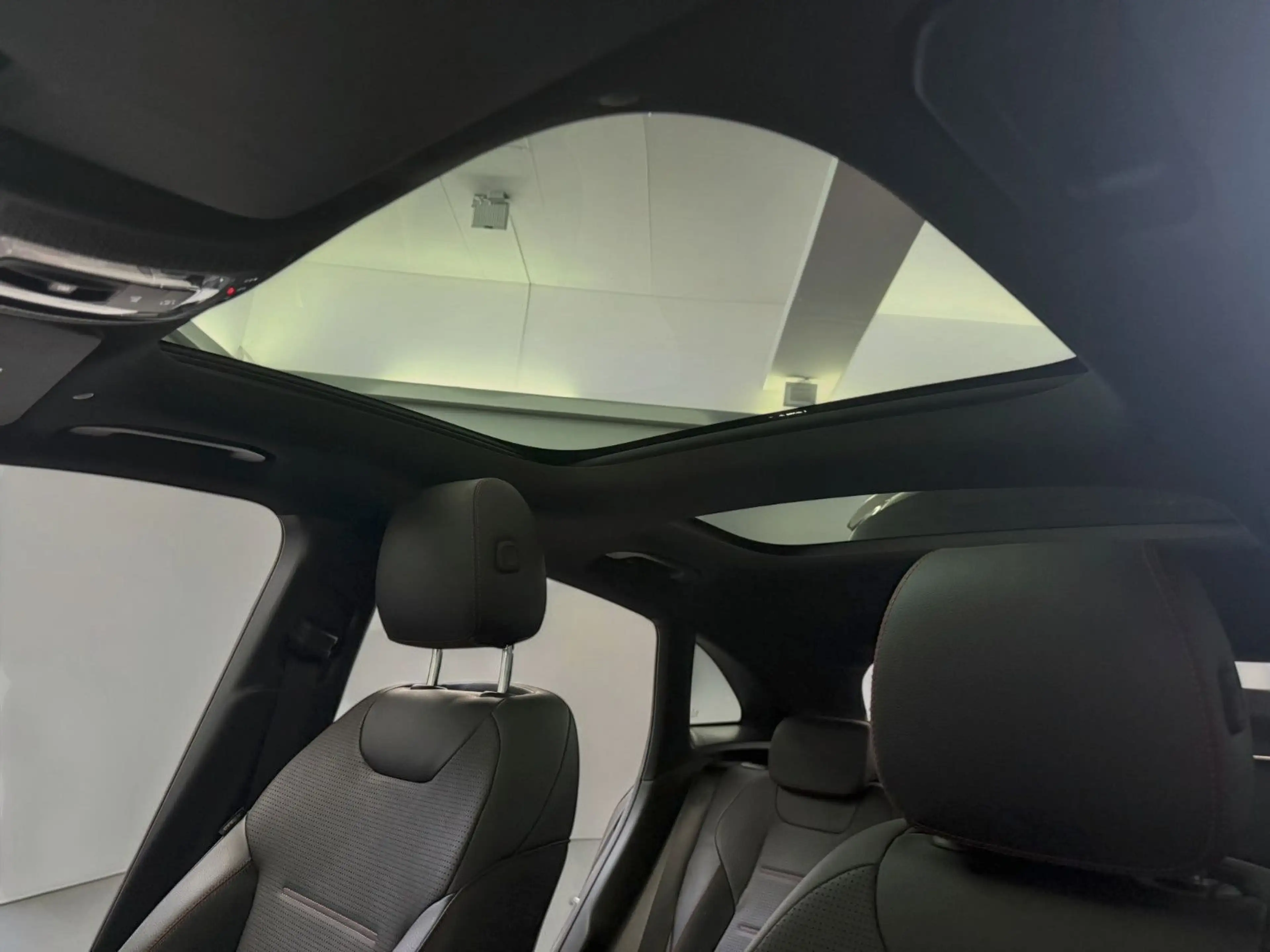 Mercedes-Benz GLA 250 4M AMG EDITION 1*PANO*HEAD-UP*BEAM — photo 12
