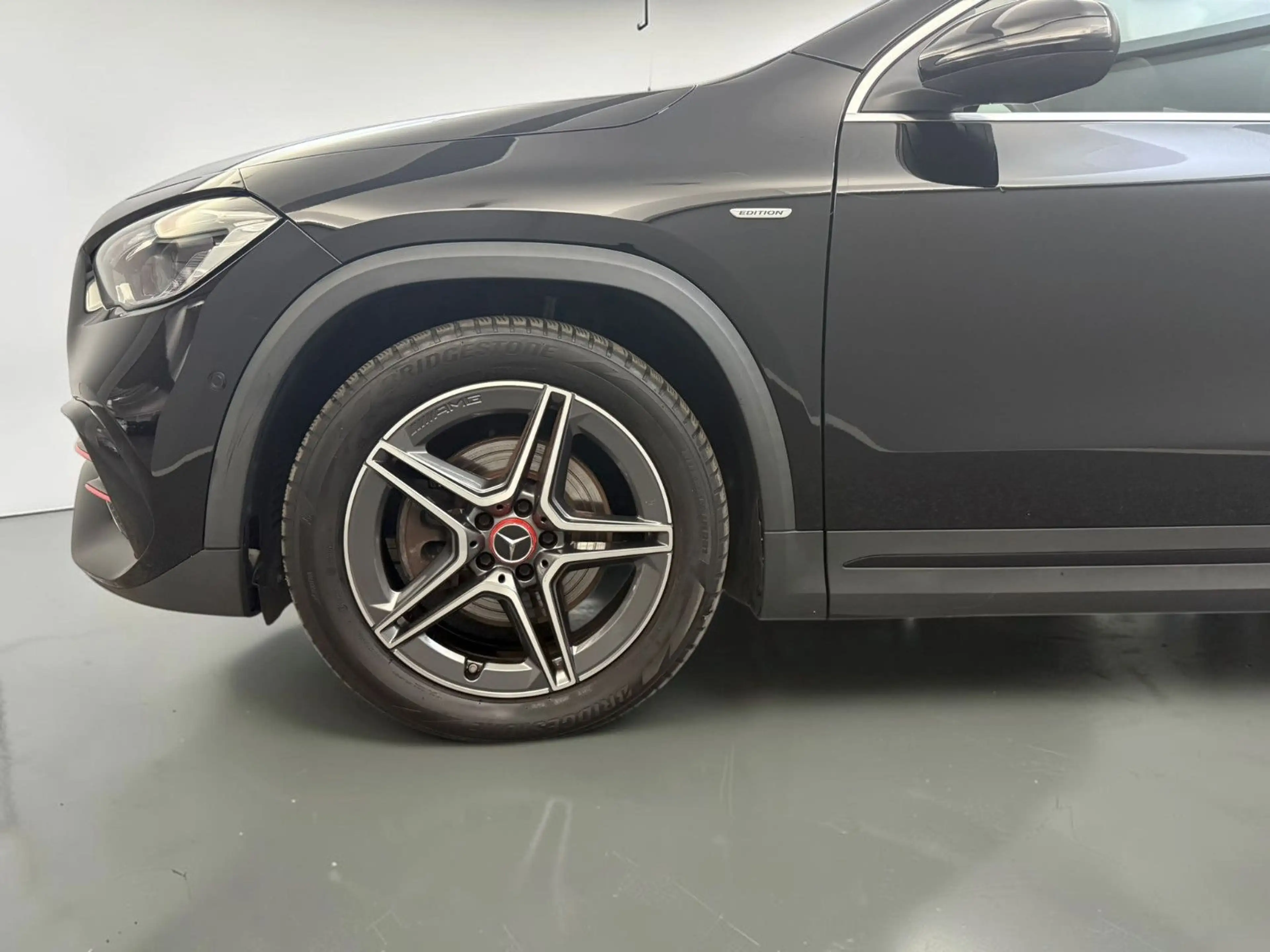 Mercedes-Benz GLA 250 4M AMG EDITION 1*PANO*HEAD-UP*BEAM — photo 4