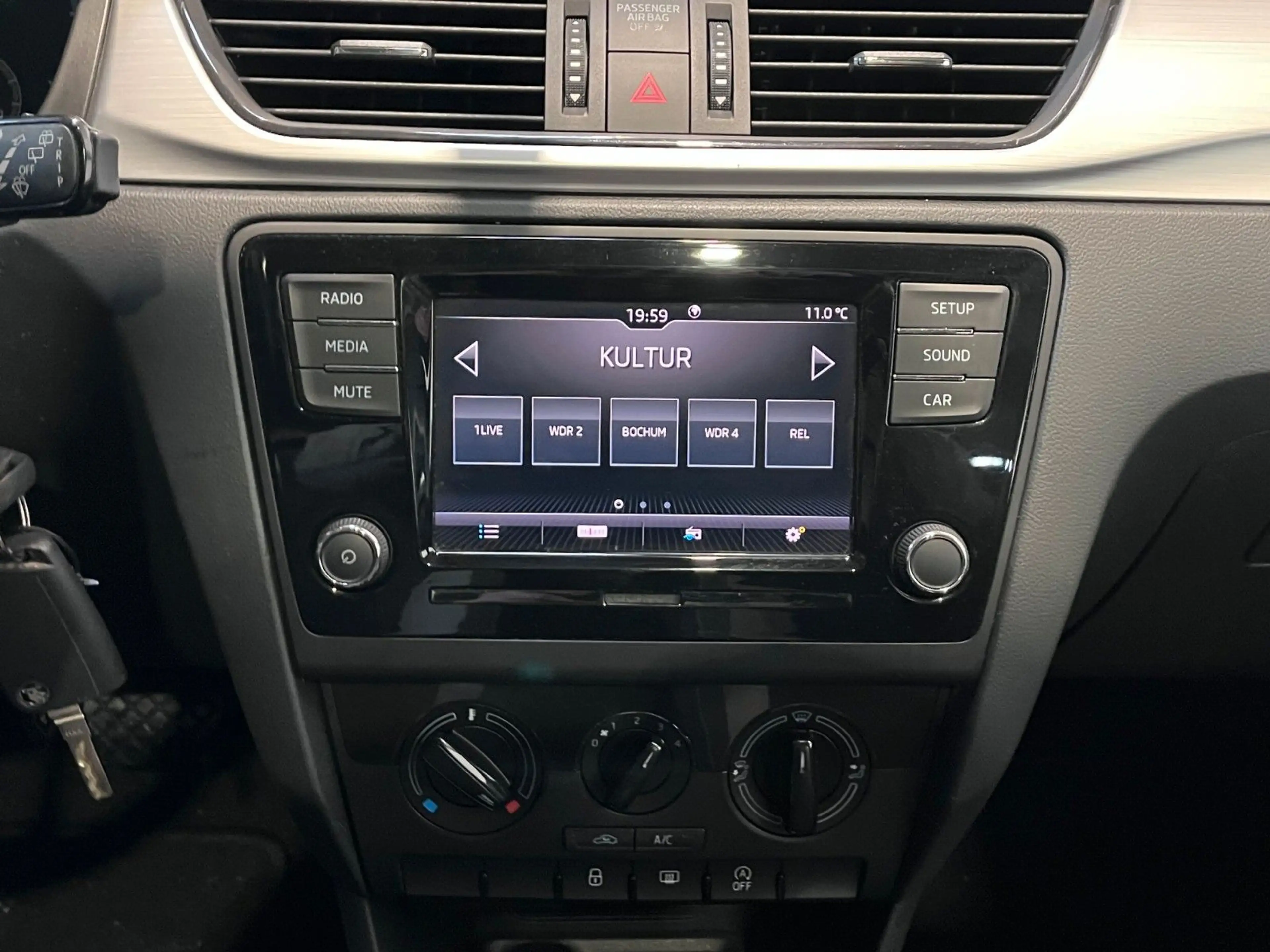 Skoda Rapid/Spaceback Spaceback Ambition 1.4 *Automatik* — photo 12