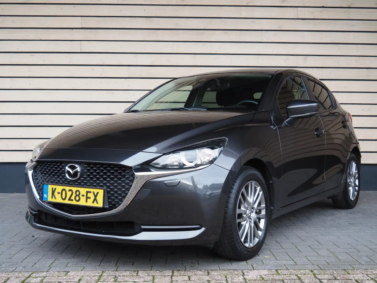 Mazda 2 1.5 Skyactiv-G Style Selected - Trekhaak - Dealer Gris - 2