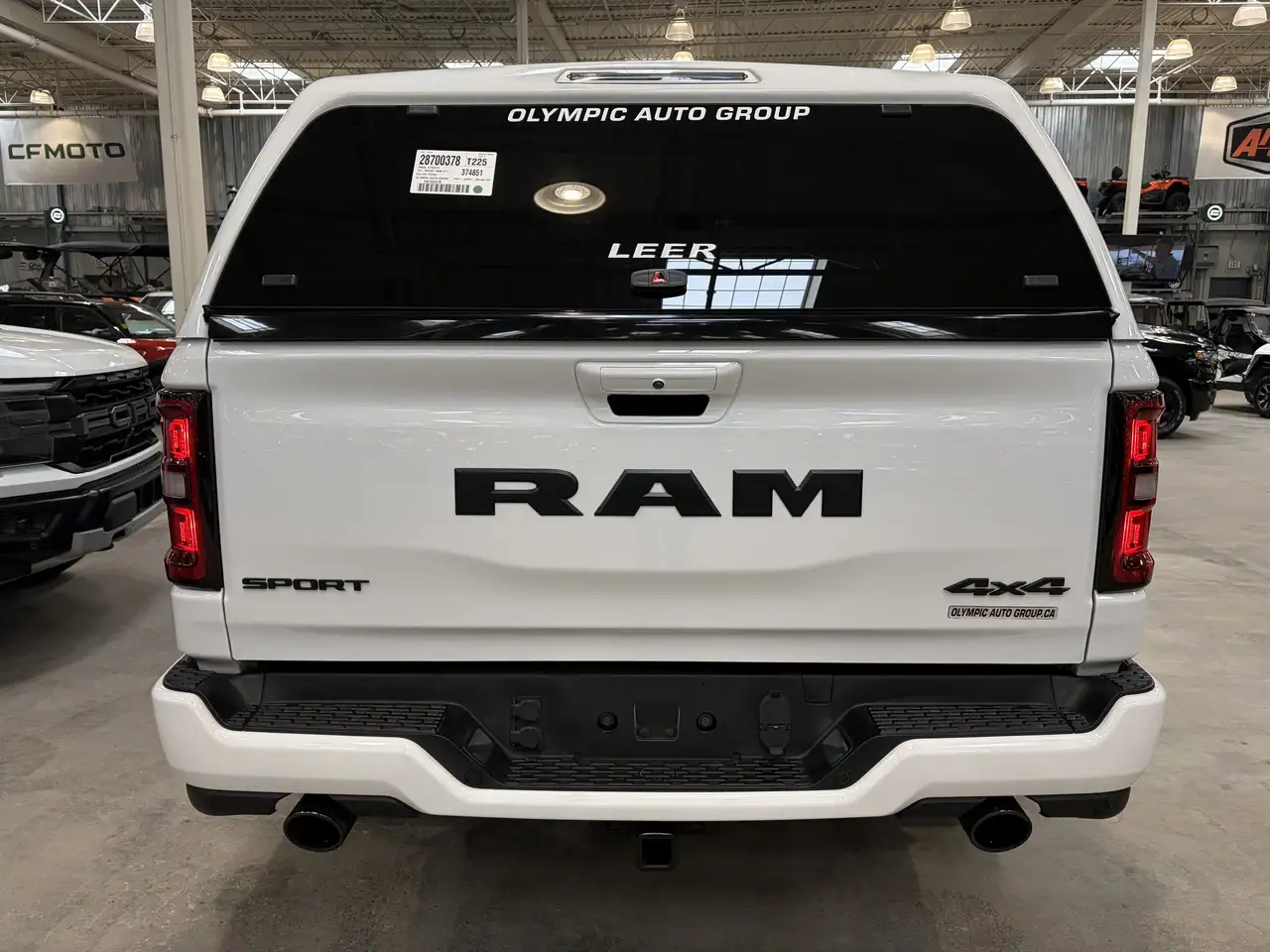 RAM 1500 снимка RAM 1500