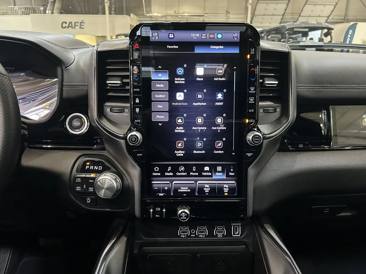 RAM 1500 снимка RAM 1500