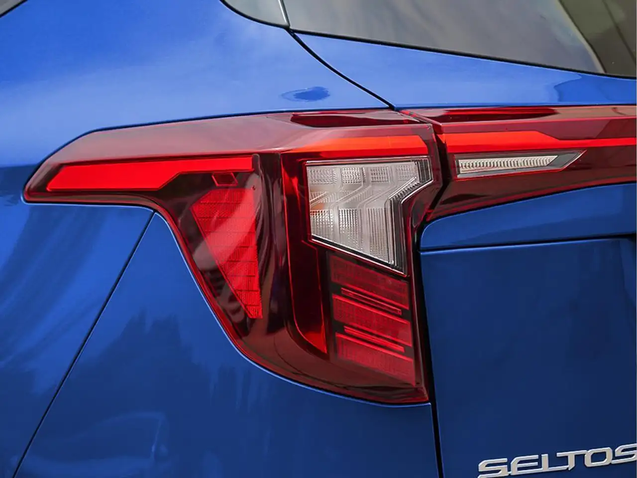 Kia Seltos снимка Kia Seltos
