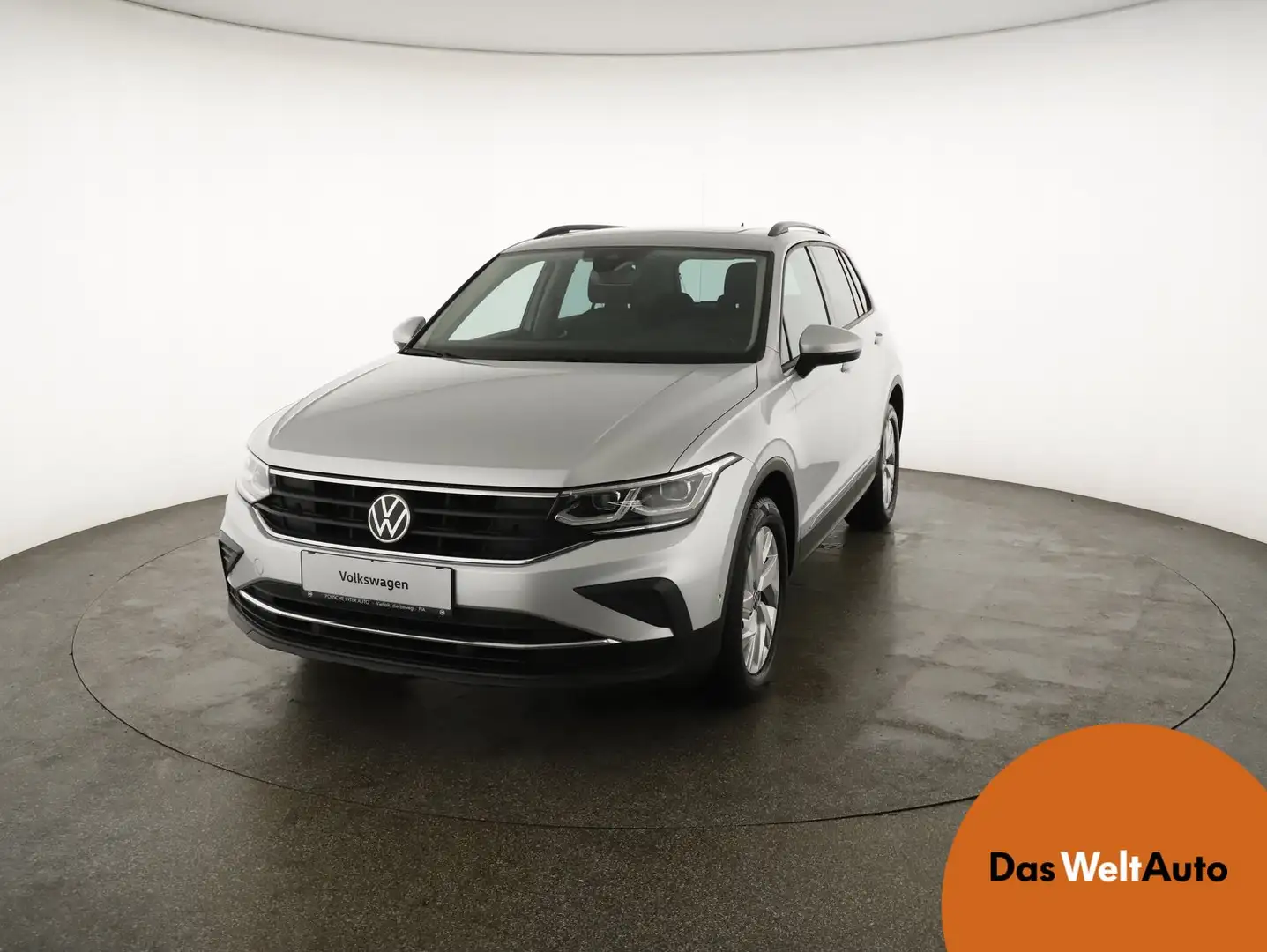 Volkswagen Tiguan Life TDI 4MOTION DSG Zilver - 1