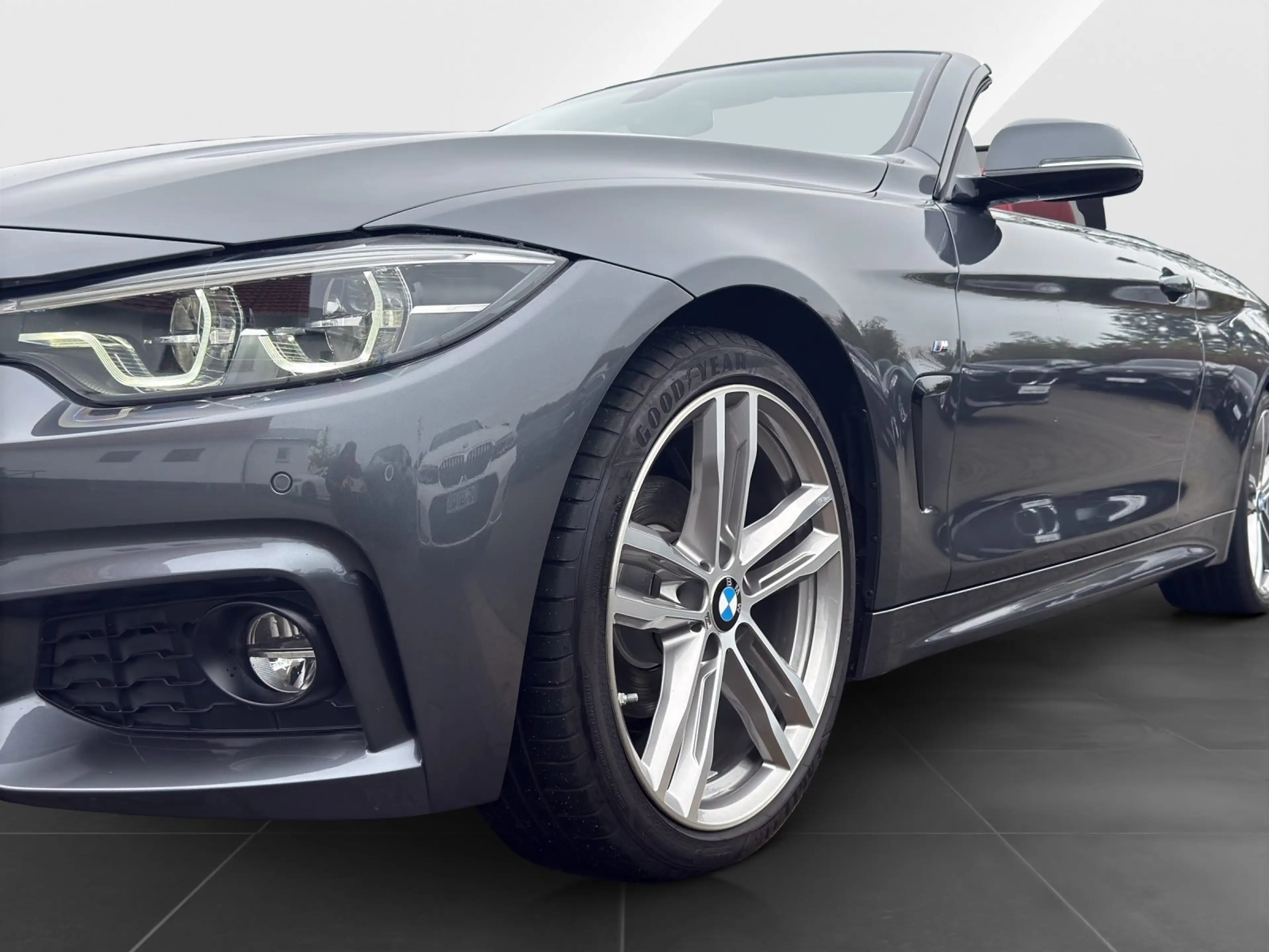 BMW 420 i Cabrio *M SPORT*ADAPT LED*HK-SOUND*LENKR HZG*NAC — photo 8