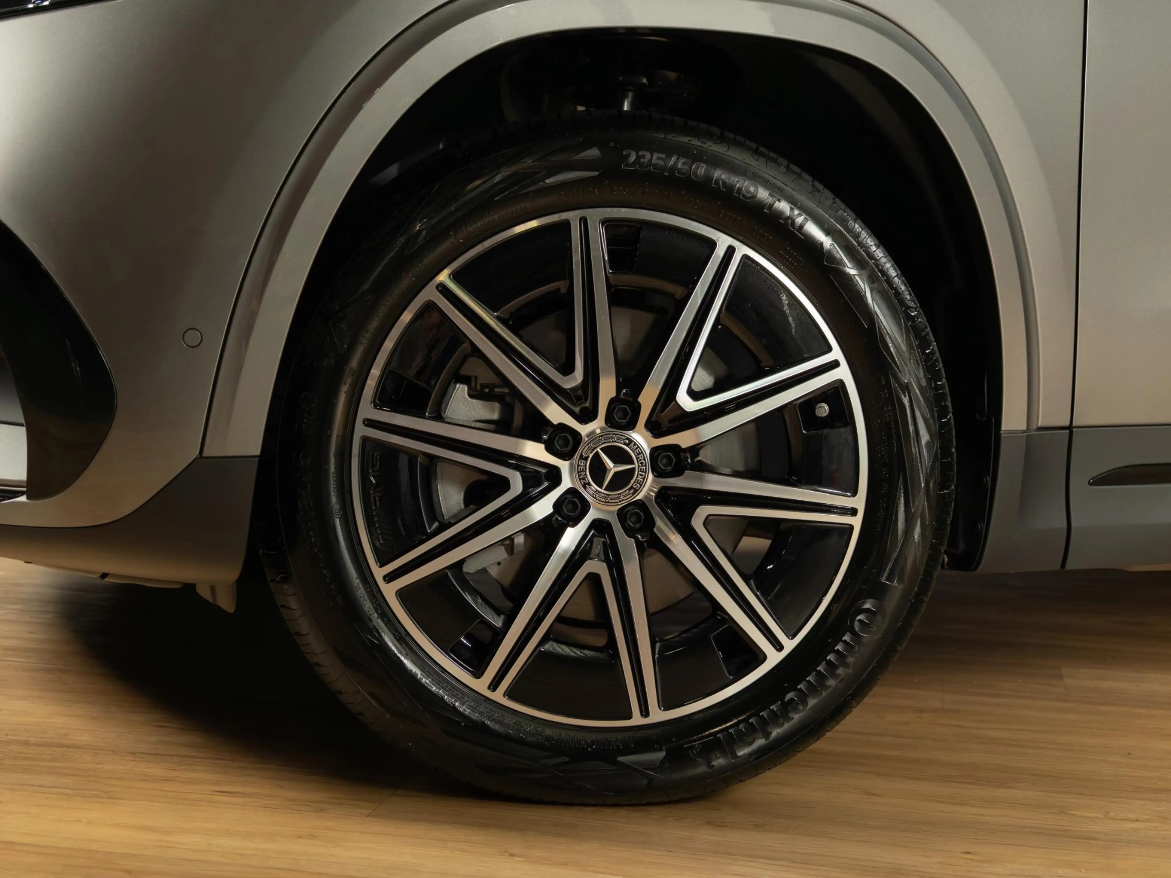 Mercedes-Benz EQA 250 250+ Business Solution AMG 71 kWh | Panorama dak | — photo 7