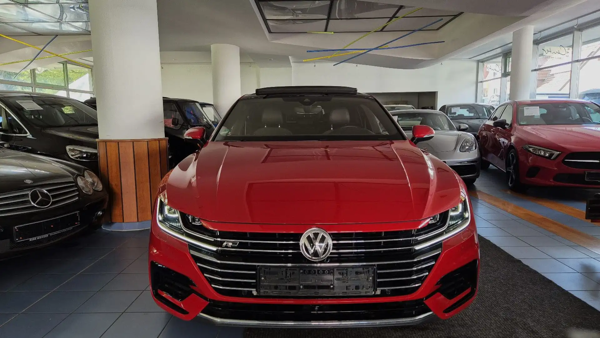 Volkswagen Arteon R-Line/20"/360°/DigCockpit/HUD/Pano/Stand Rouge - 2