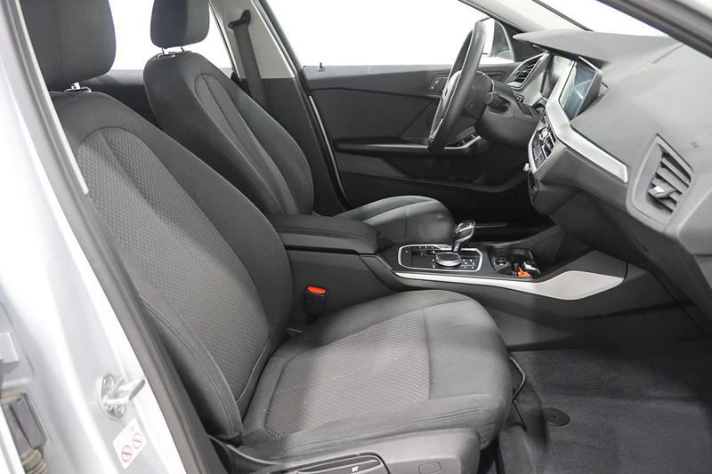 BMW 116 D - BVA LED - GPS - VIRTUAL — photo 9