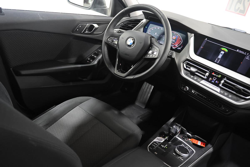BMW 116 D - BVA LED - GPS - VIRTUAL — photo 12