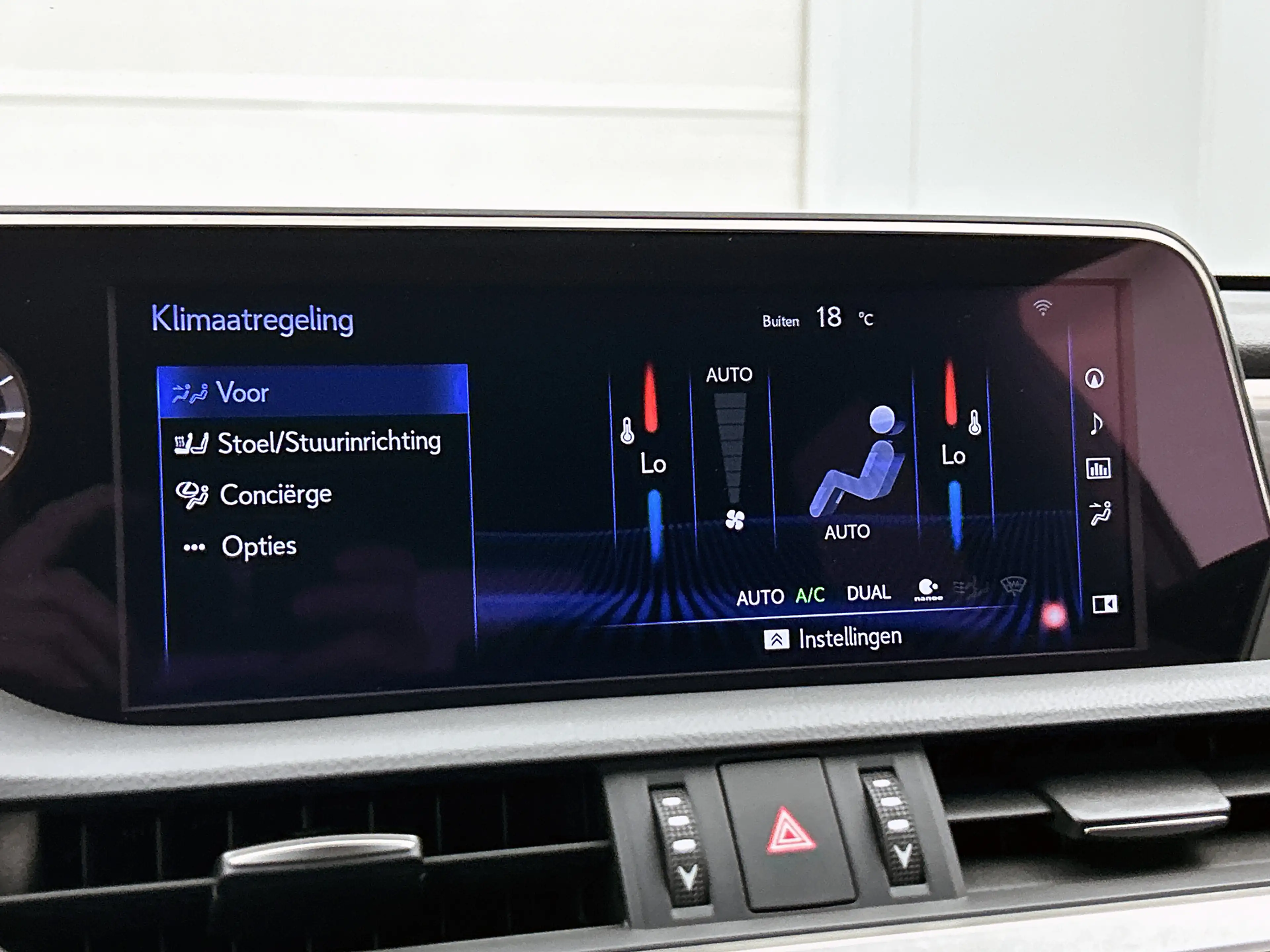 Lexus ES 300 300h F Sport Line | Sportief uitgevoerd | — photo 10