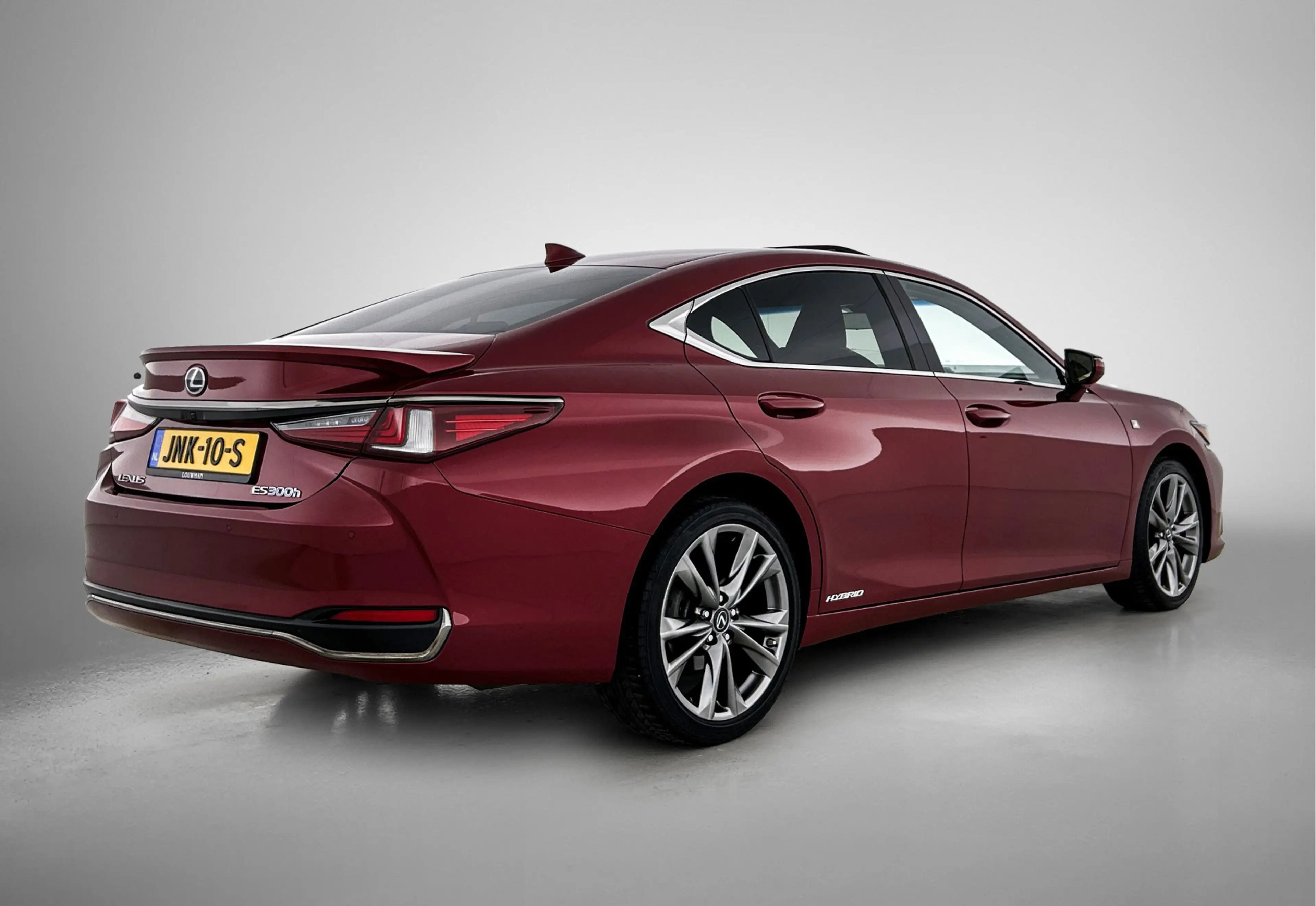 Lexus ES 300 300h F Sport Line | Sportief uitgevoerd | — photo 2