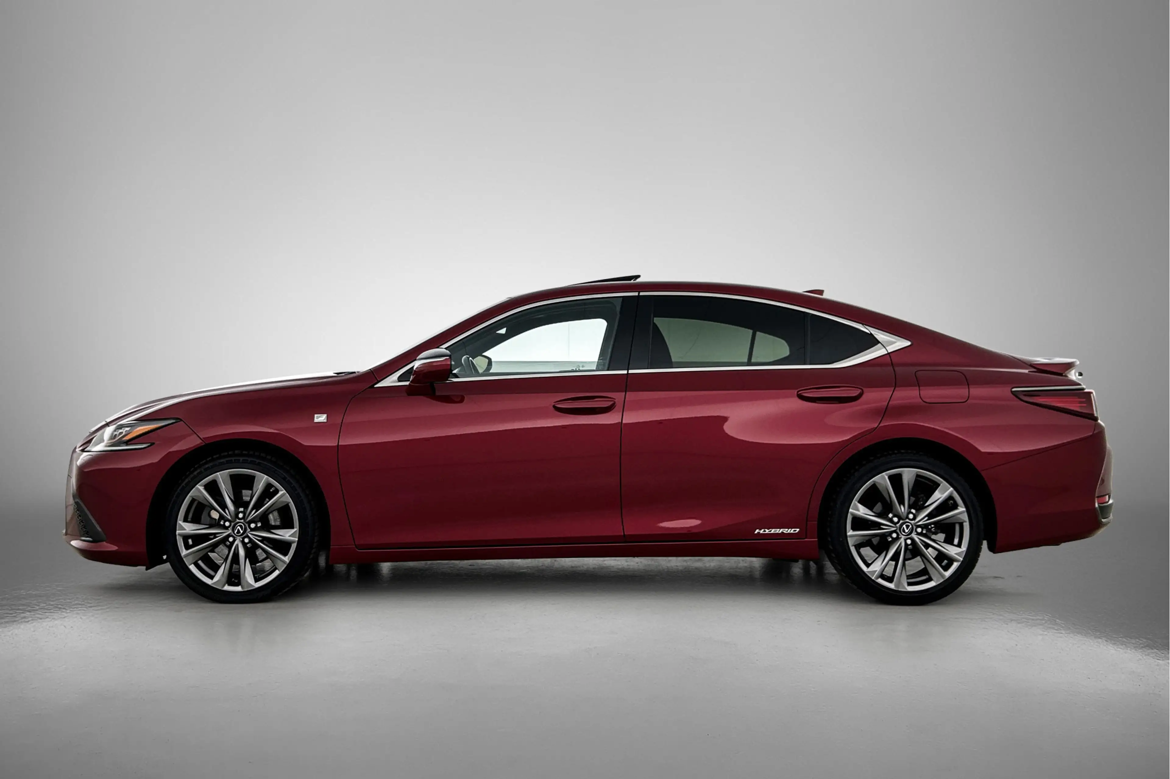 Lexus ES 300 300h F Sport Line | Sportief uitgevoerd | — photo 3