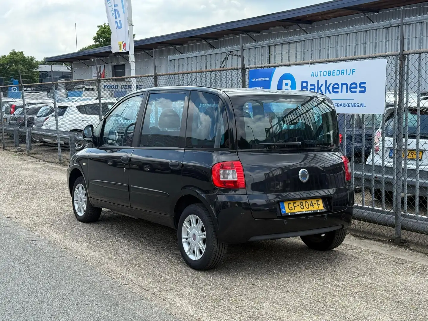 Fiat Multipla 1.6-16V Natural Power Active | CNG Чорний - 2