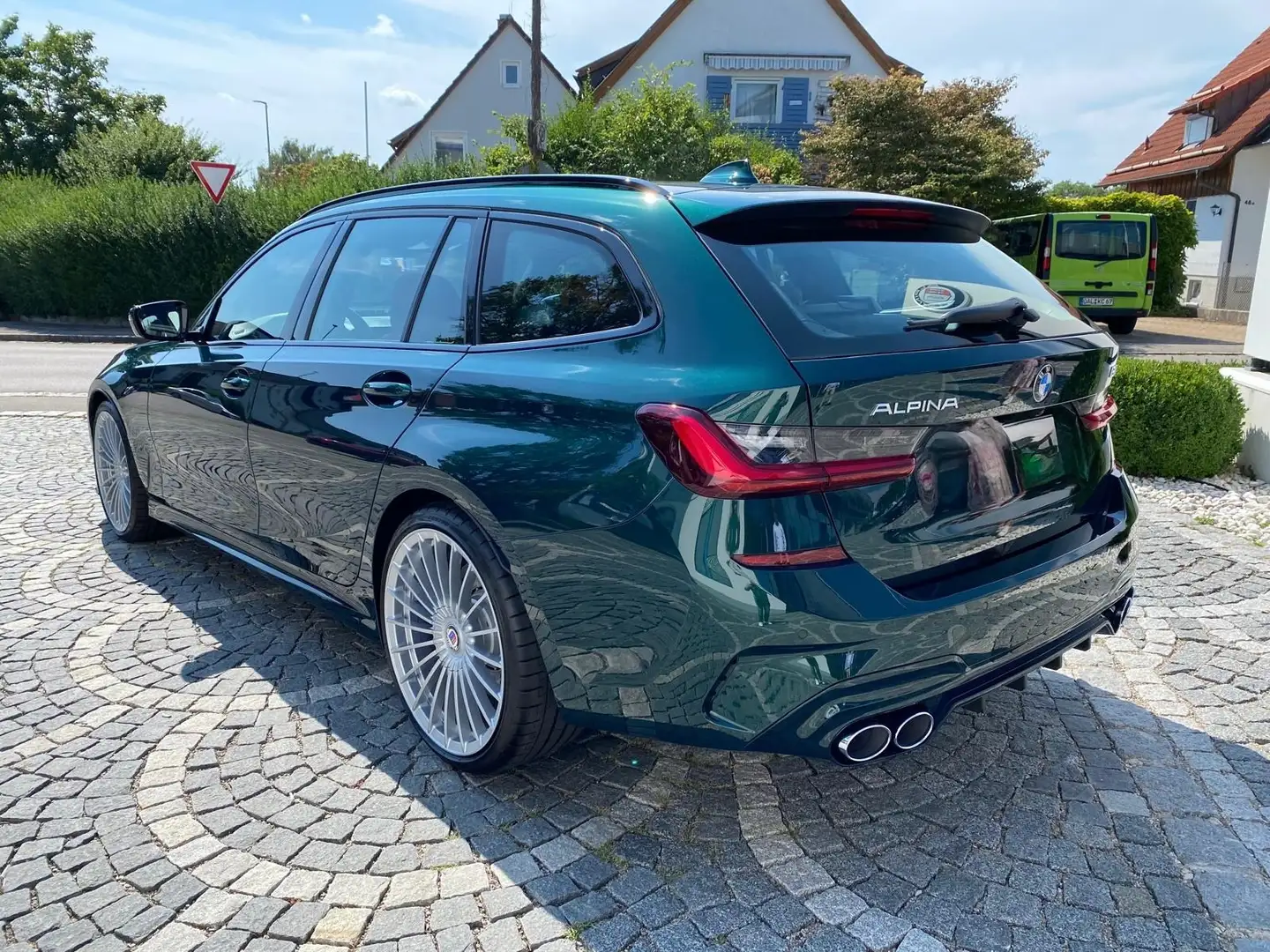 Alpina B3 Touring Biturbo Standheizung Harman Kardon Merino Grün - 2