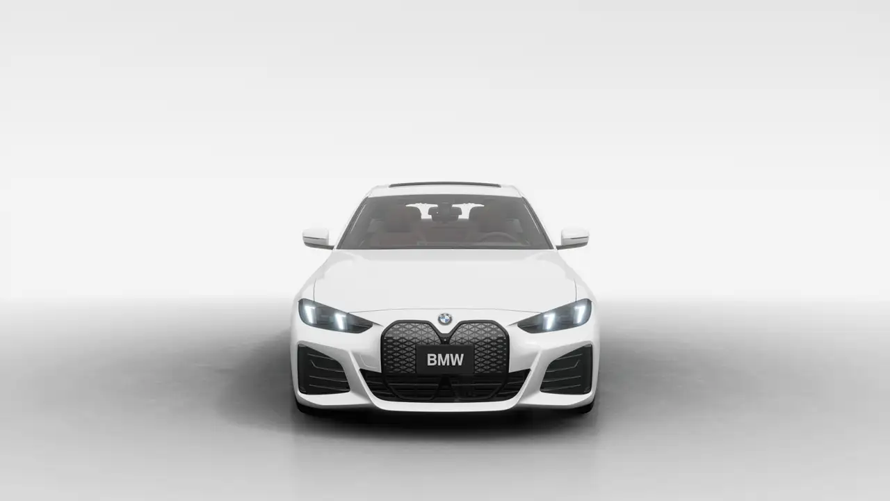 BMW i4 снимка BMW i4