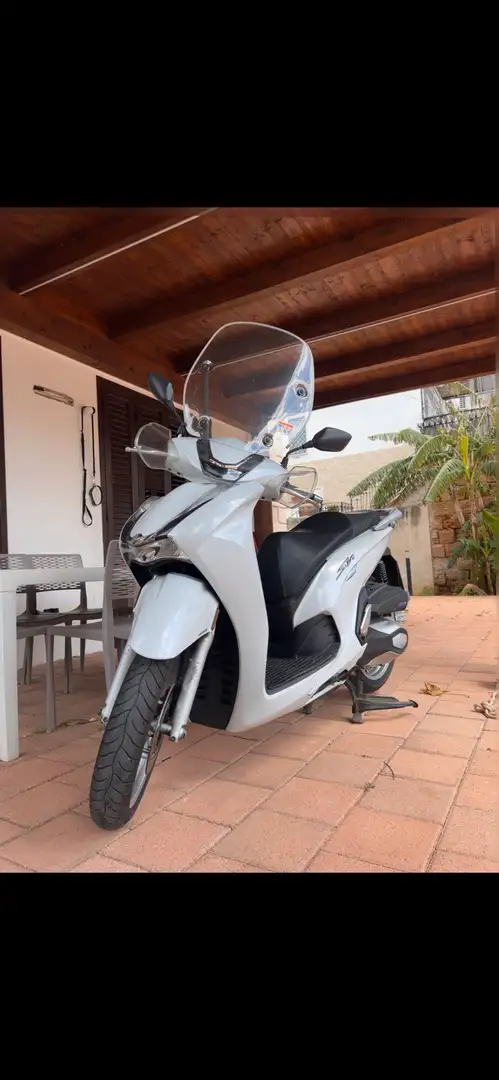 Honda SH 350i Blanc - 2