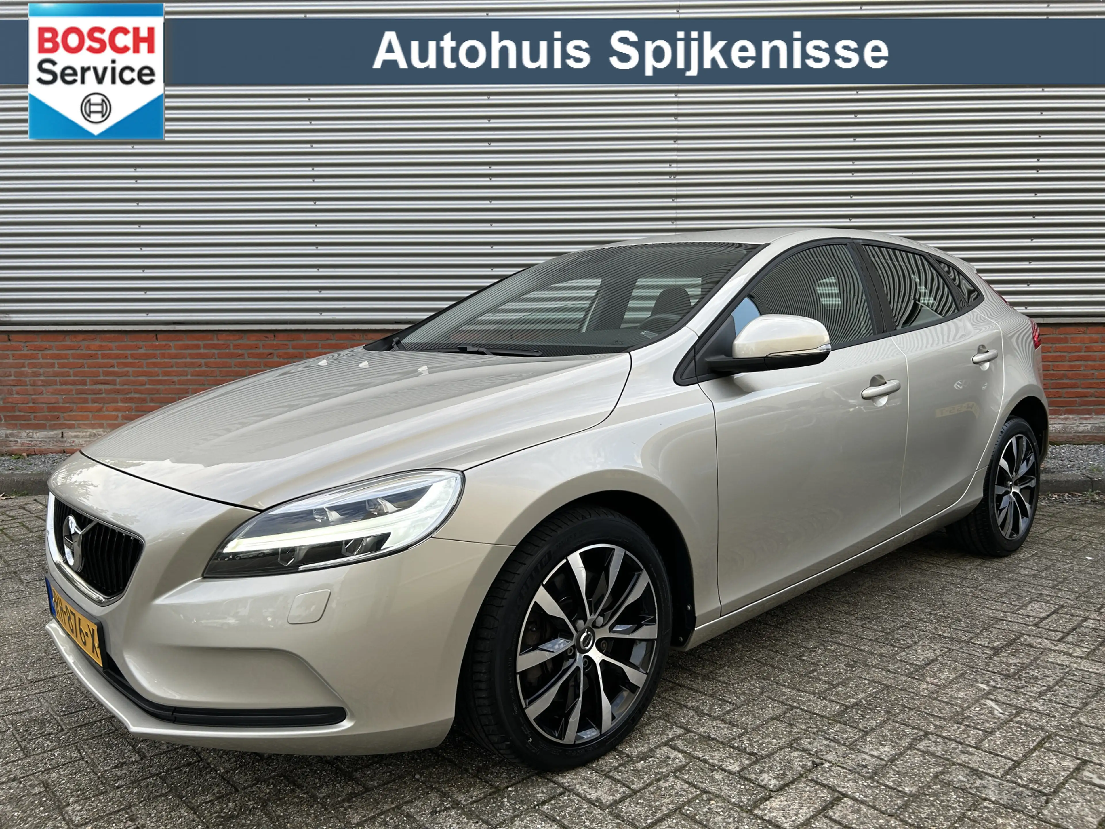 Volvo V40 1.5 T2 Nordic+ | Automaat | Stoelverwarming | Navi