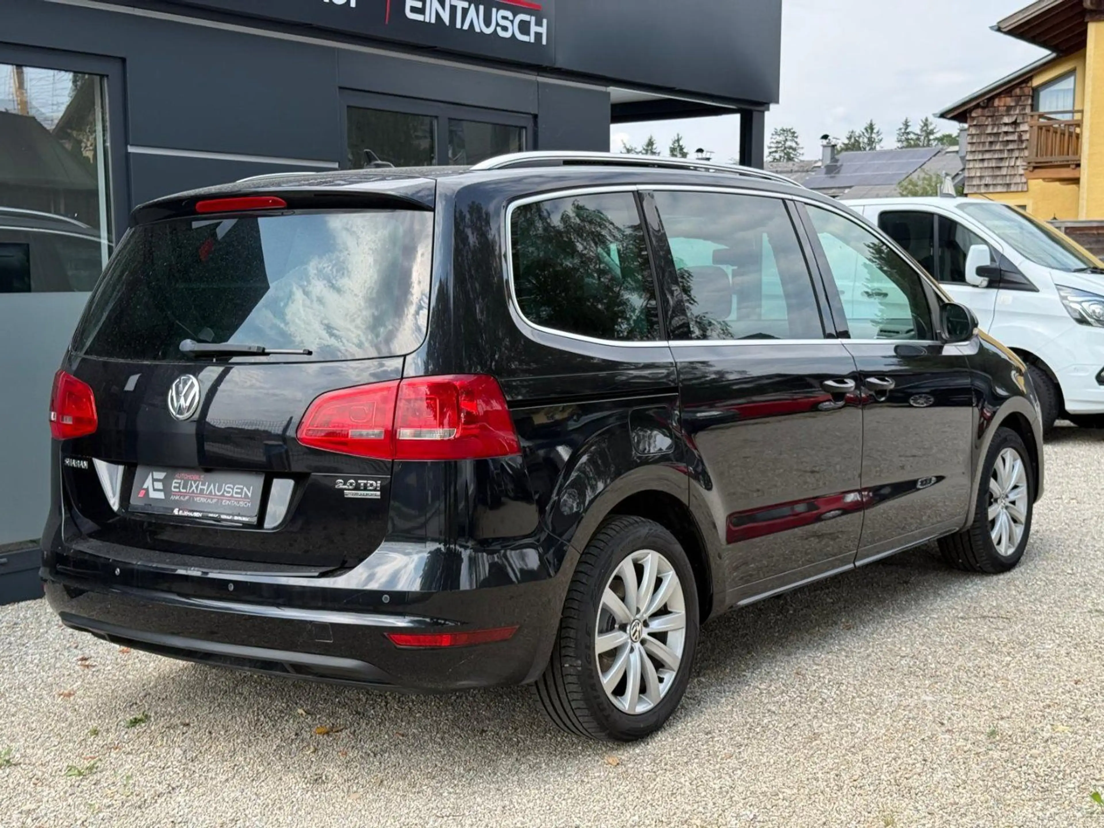 Volkswagen Sharan 2.0 TDI Sky *4 Motion*7 Sitze* — photo 3