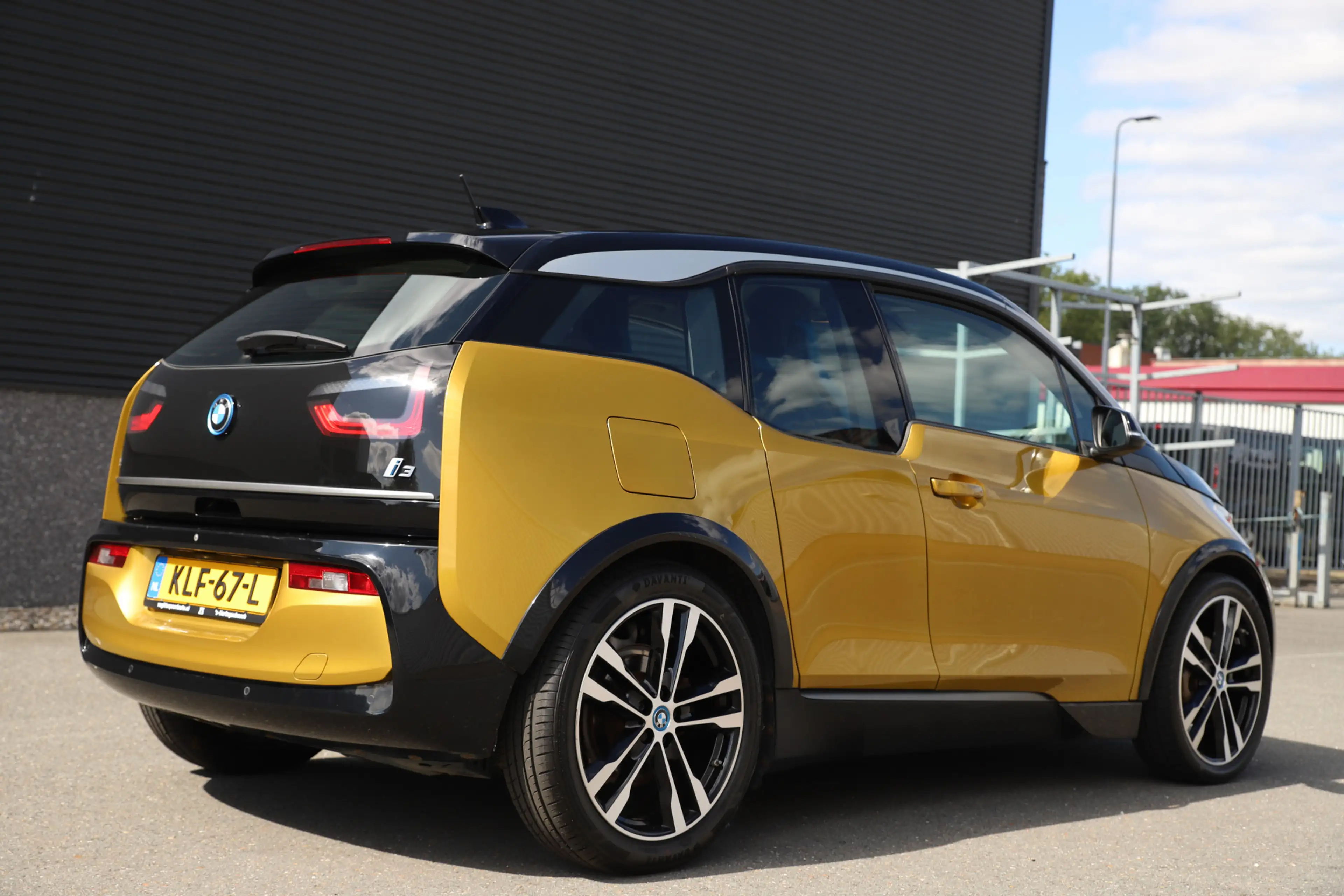 BMW i3 Executive 120Ah 42 kWh/*Galvanic Gold*/Carplay/1e — photo 5