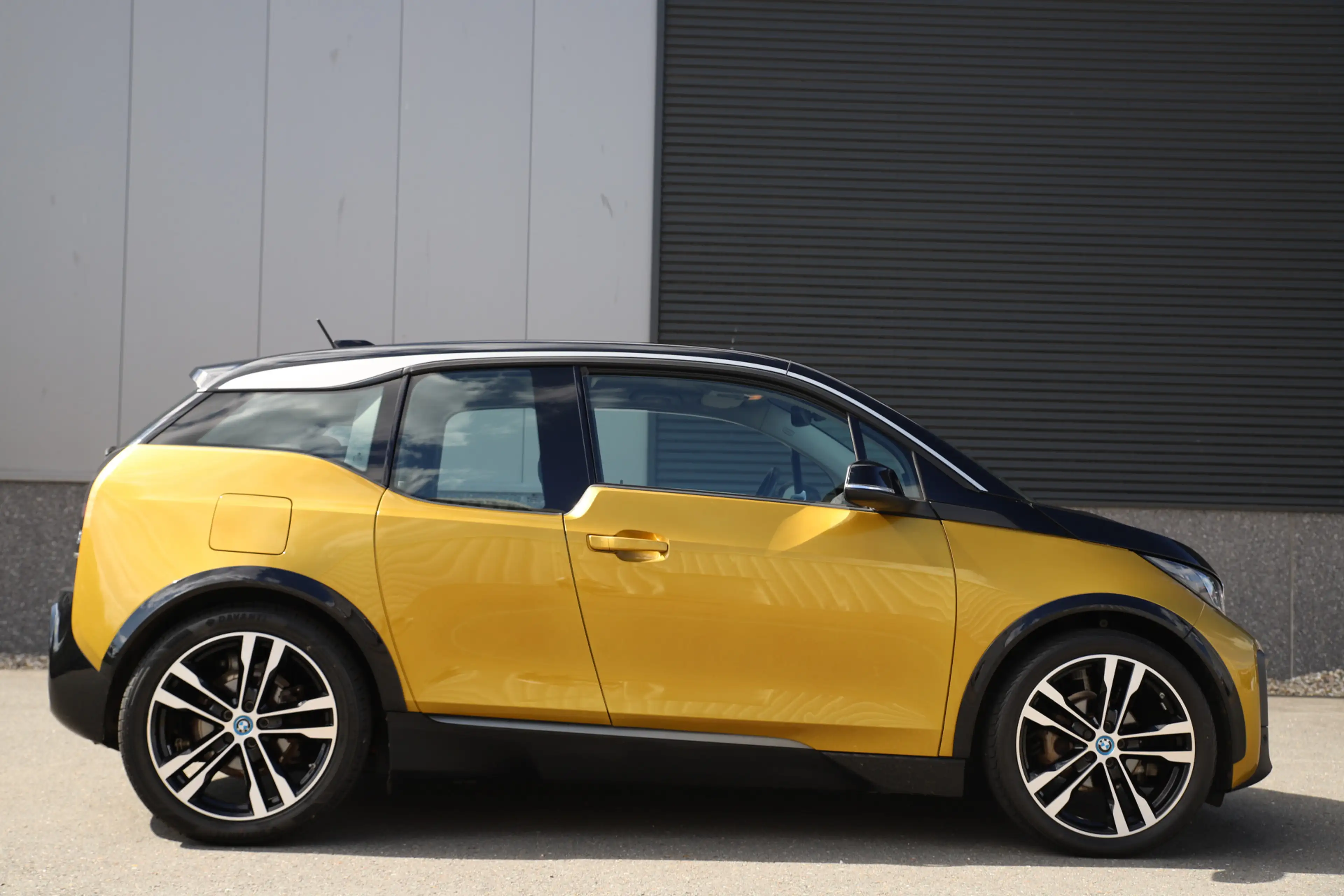 BMW i3 Executive 120Ah 42 kWh/*Galvanic Gold*/Carplay/1e — photo 9