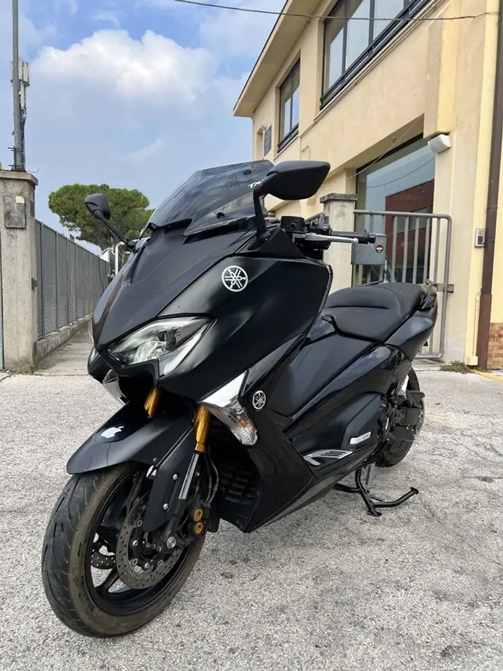 Yamaha Tmax 530