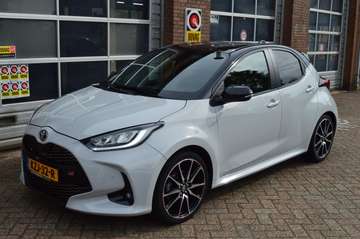 1.5 Hyb. GR Sport Camera / Climate / Cruise Contro