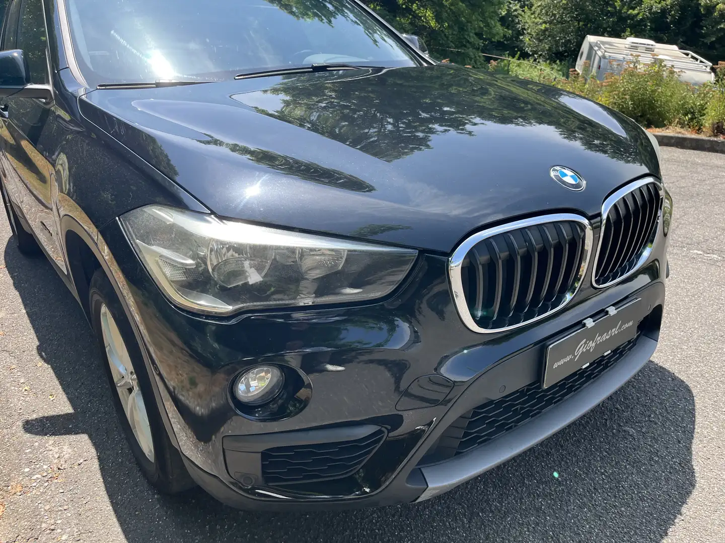 BMW X1 X1 xdrive18d Advantage auto Nero - 2