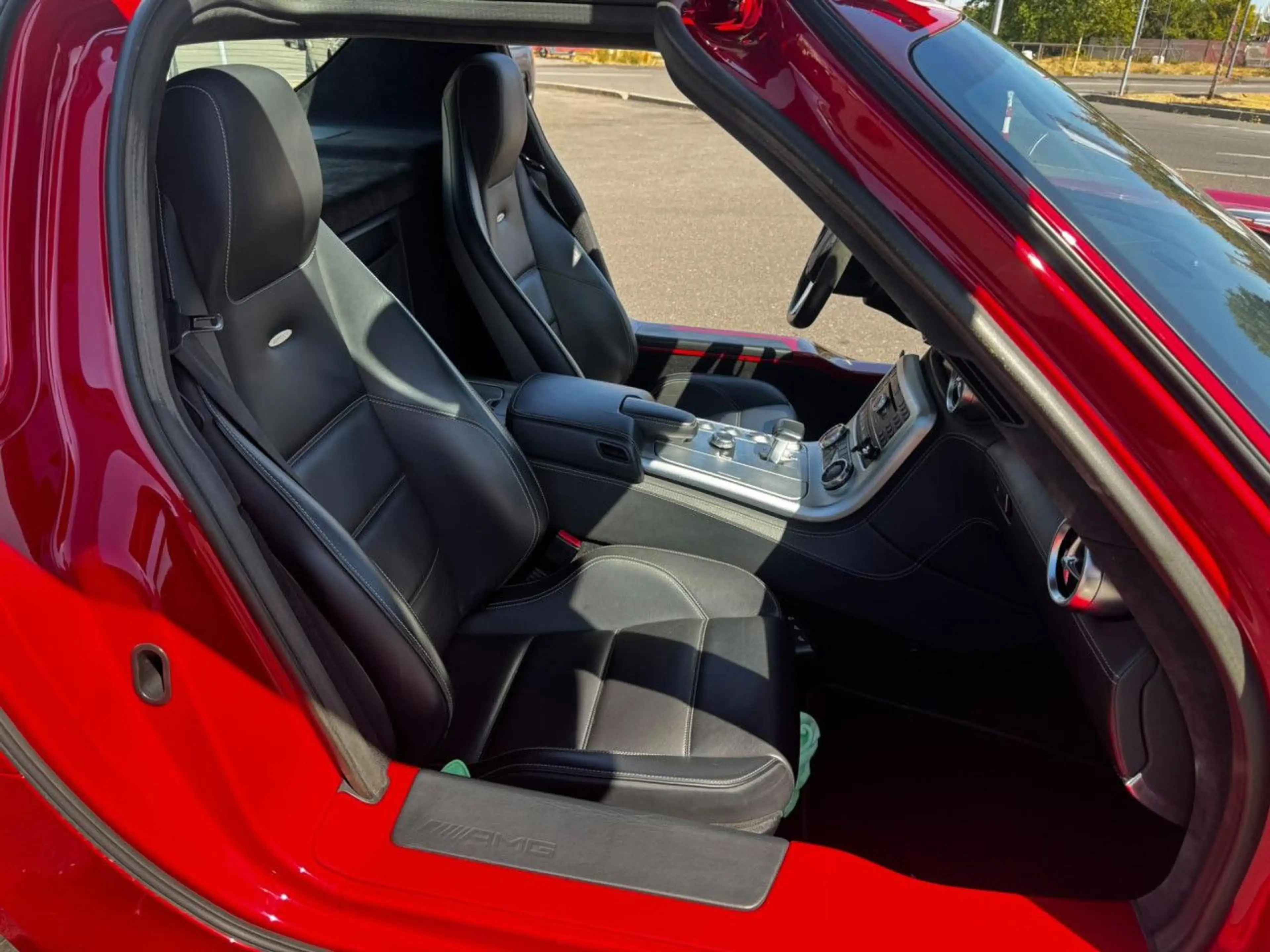 Mercedes-Benz SLK 55 AMG Mercedes-Benz SLS AMG 6.2 V8 Coupe — photo 14