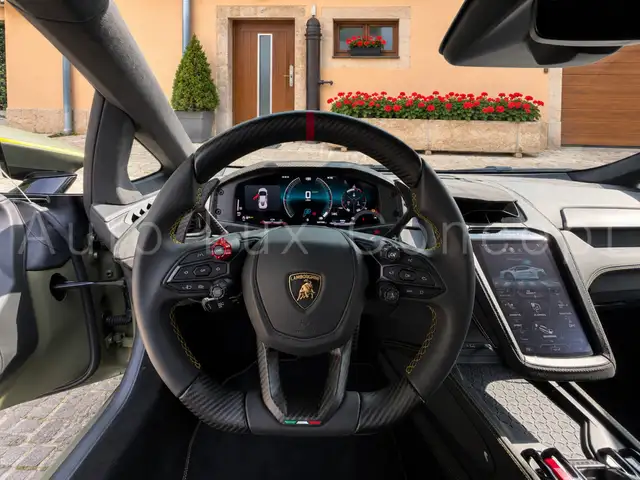 Lamborghini Temerario view 10