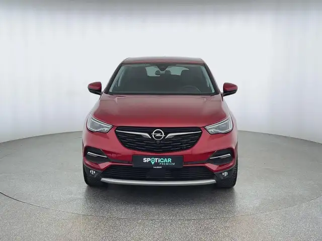 Opel Grandland X view 2
