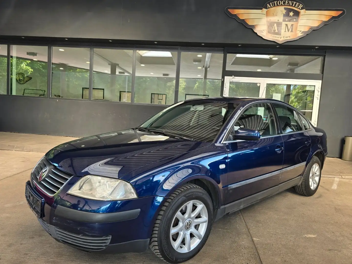Volkswagen Passat Lim. Comfortline AUTOMATIK Albastru - 1