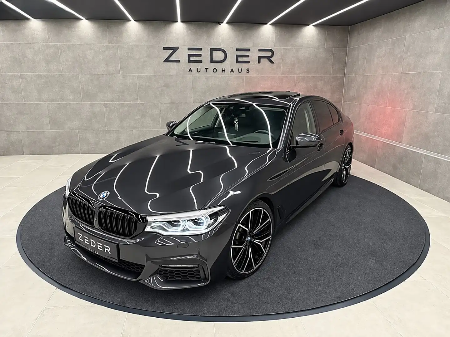 BMW 530 d xDrive M-SPORT|HUD|360°|H&K|SOFTCLOSE|KOMFORT Grau - 2