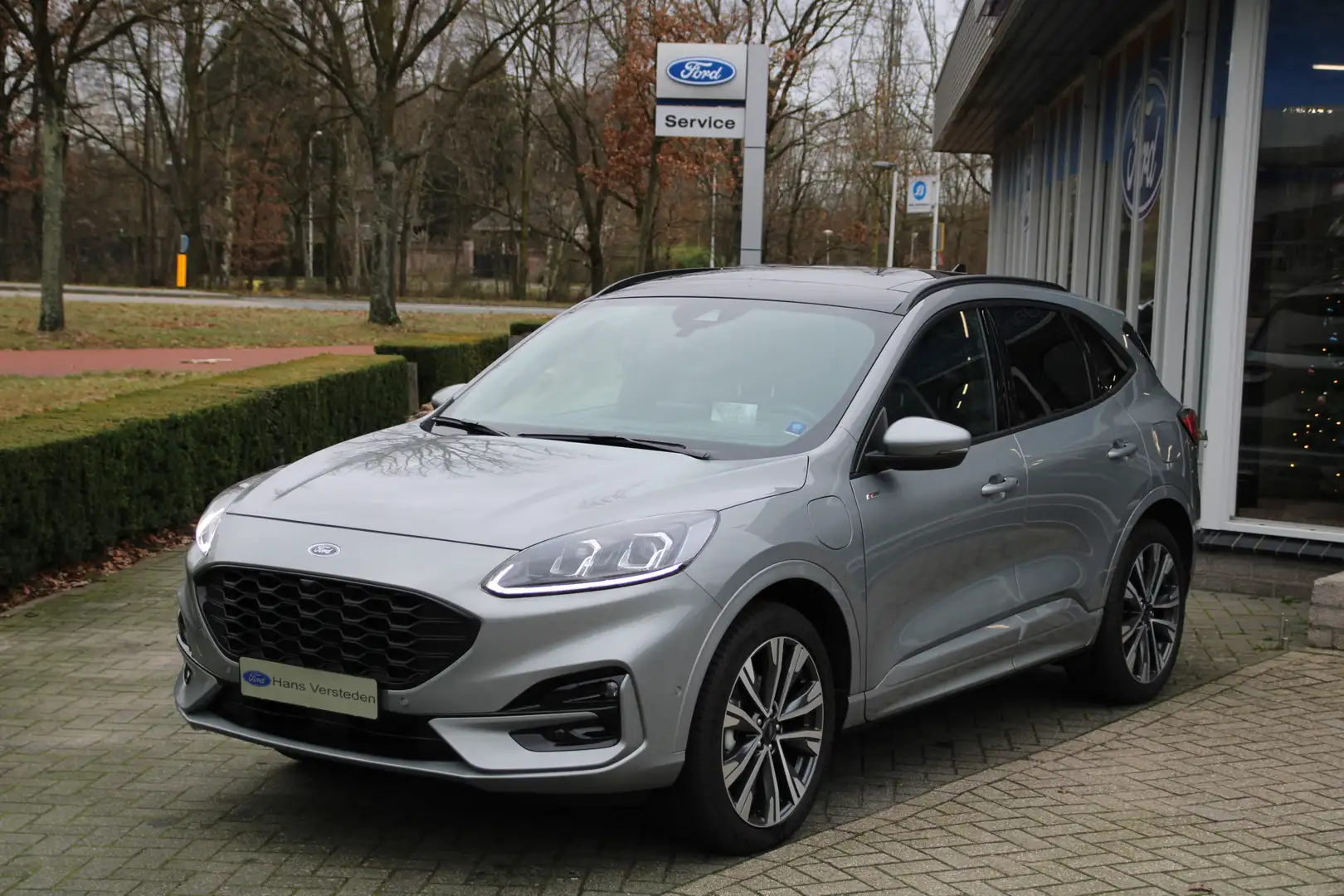 Ford Kuga 2.5 PHEV 225pk ST-Line X 20"LM PANODAK HEAD-UP WIN Zilver - 2