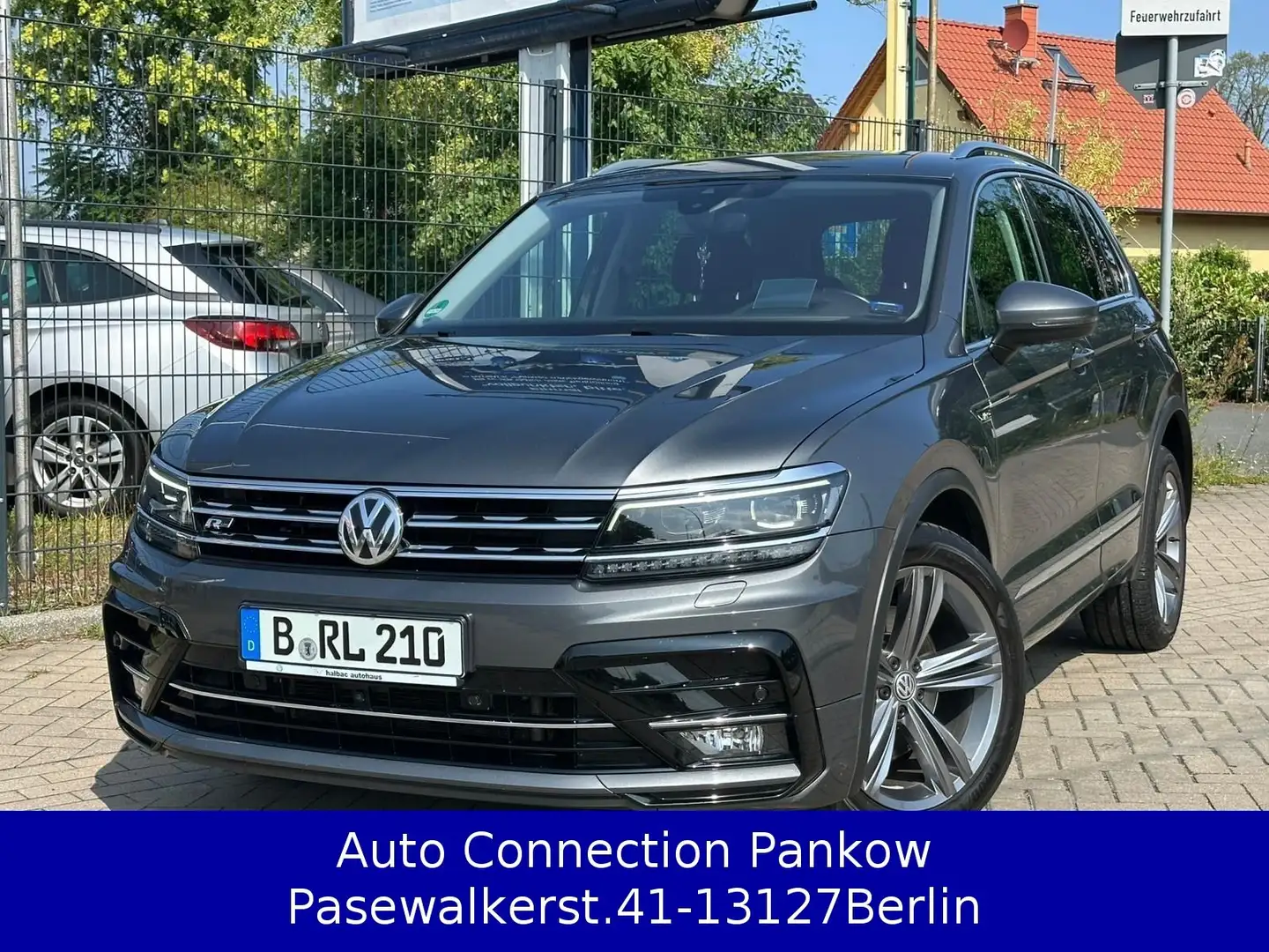 Volkswagen Tiguan 2.0TDI R-LINE 4x4 **TÜV 08/26*INSP. NEU* Grau - 1