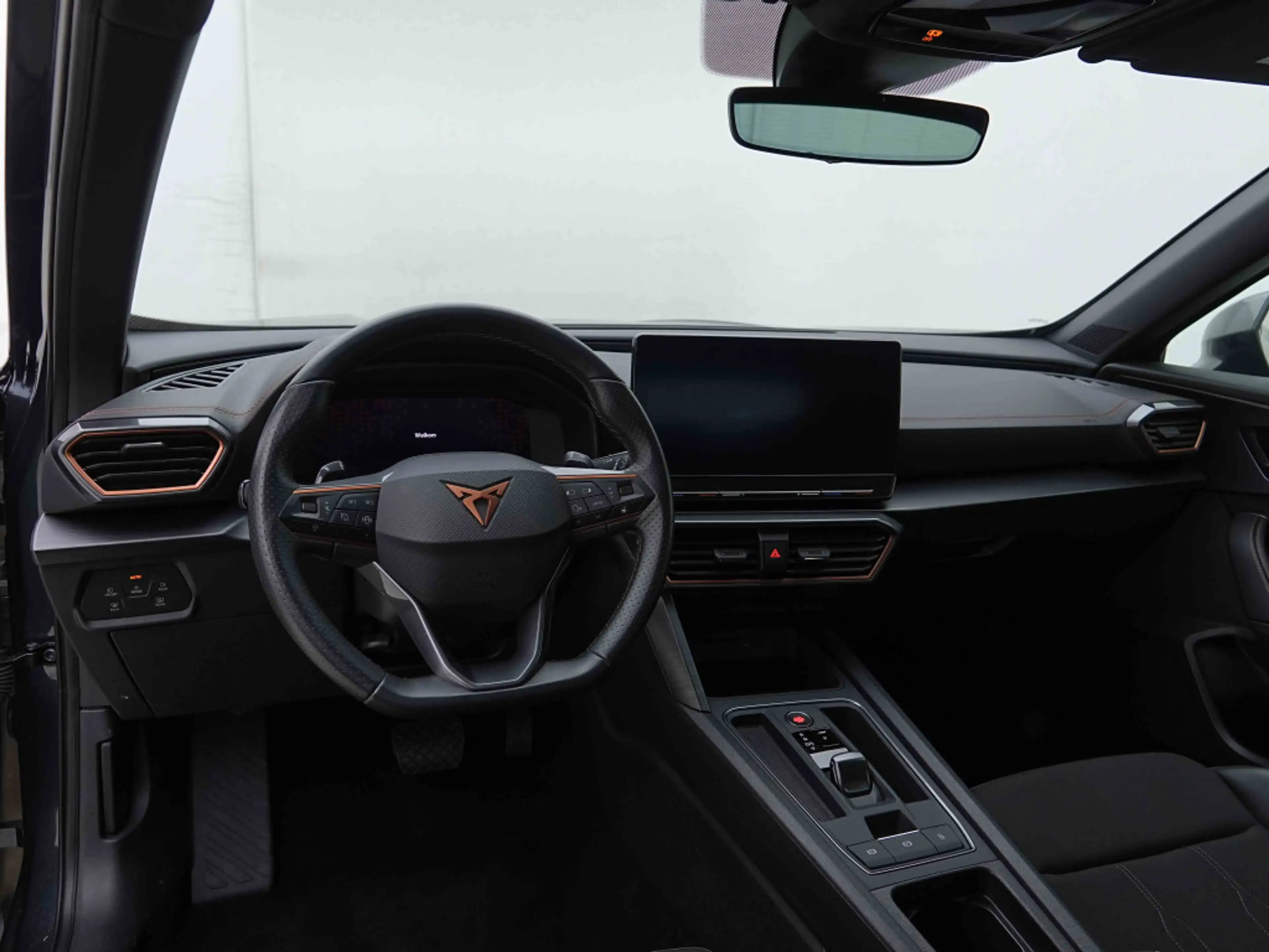 CUPRA Formentor 1.5 TSI 150 DSG + GPS + Virtual + ACC + LED + Safe & Drive Pack — photo 8